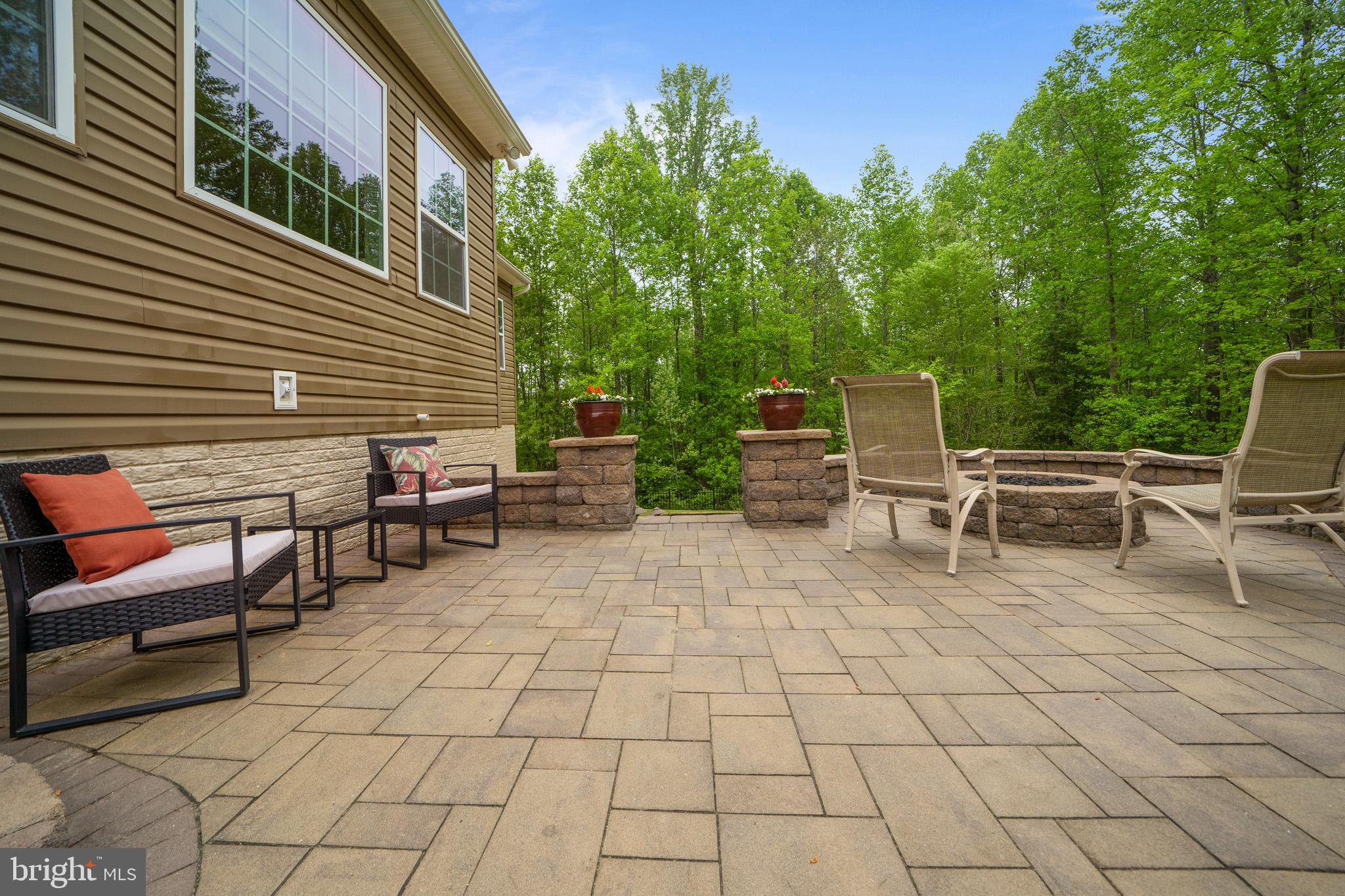 STONELEIGH - Residential