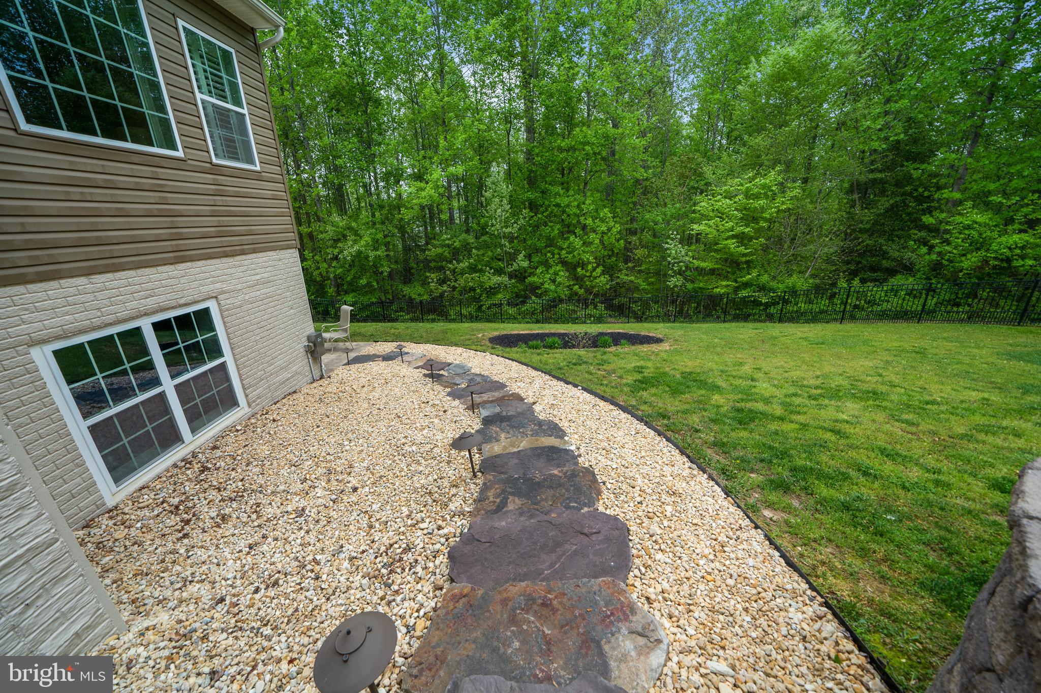 STONELEIGH - Residential