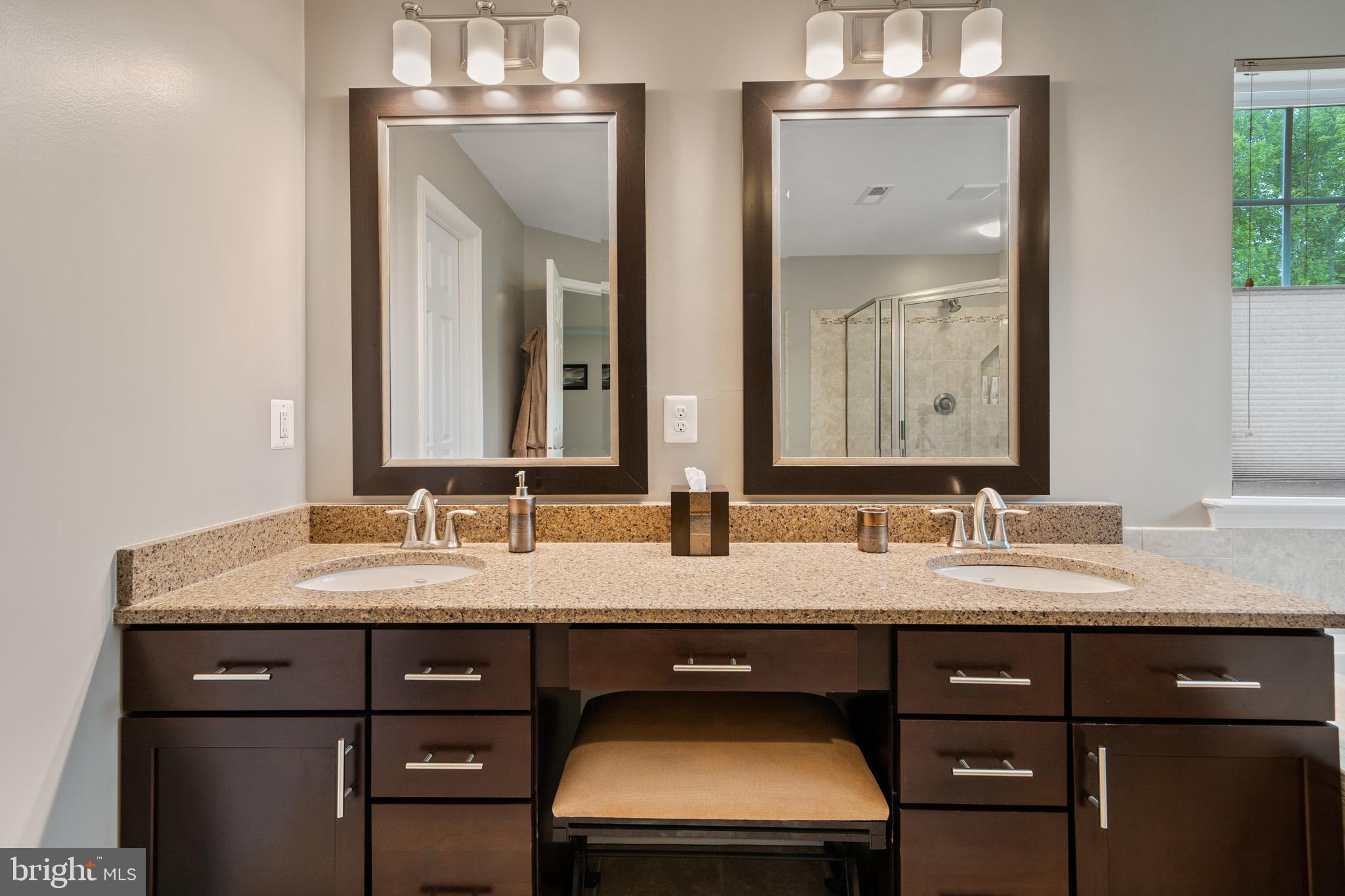 STONELEIGH - Residential