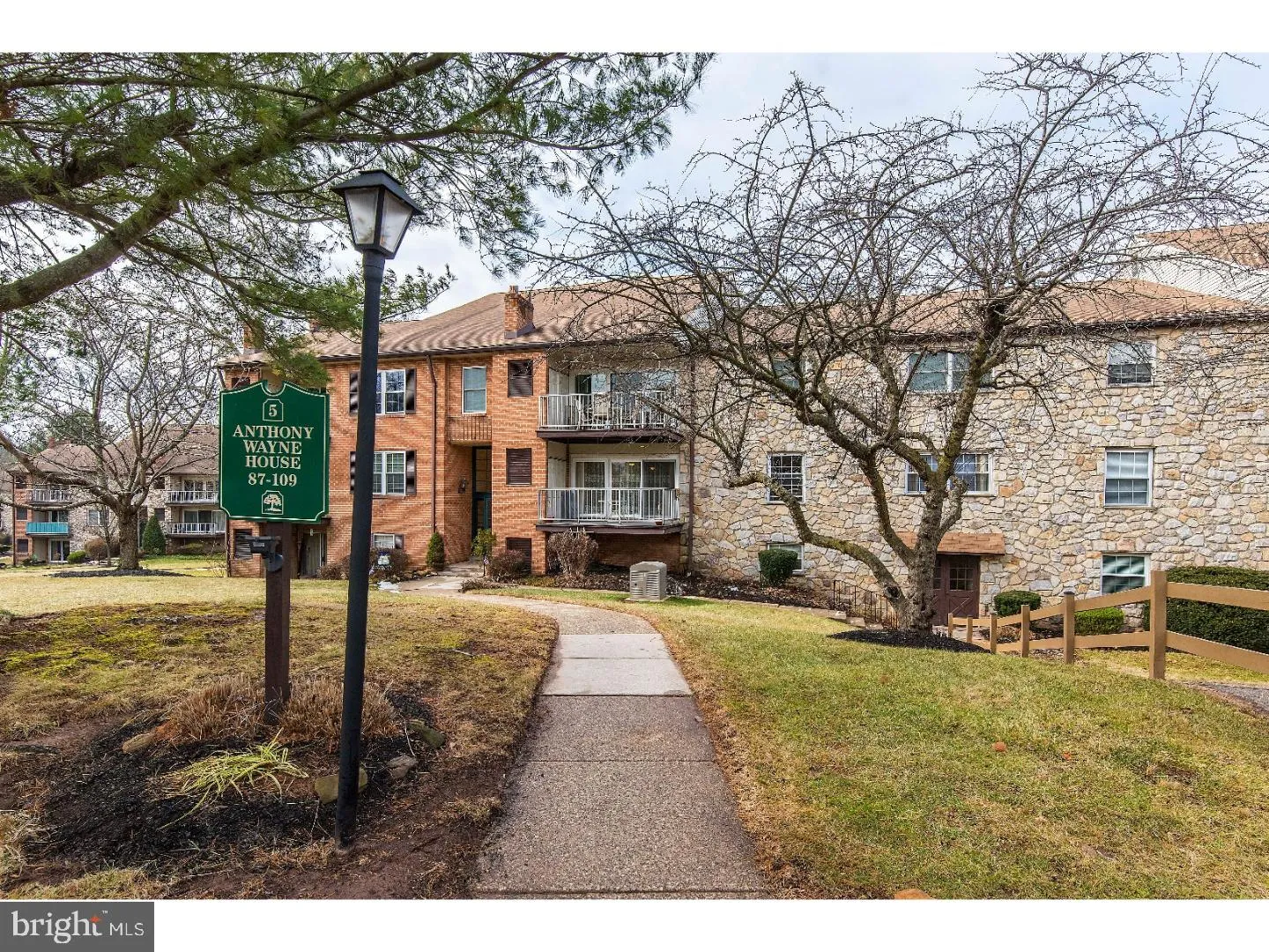98 Drummers Lane, Wayne, PA 19087