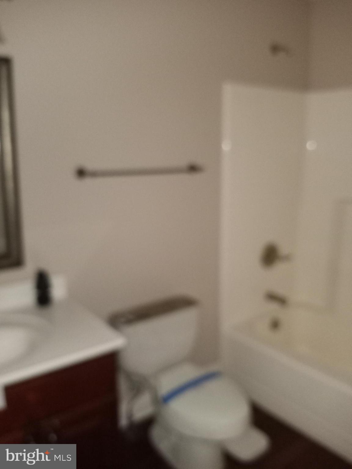 IMPERIAL WOODS - Residential