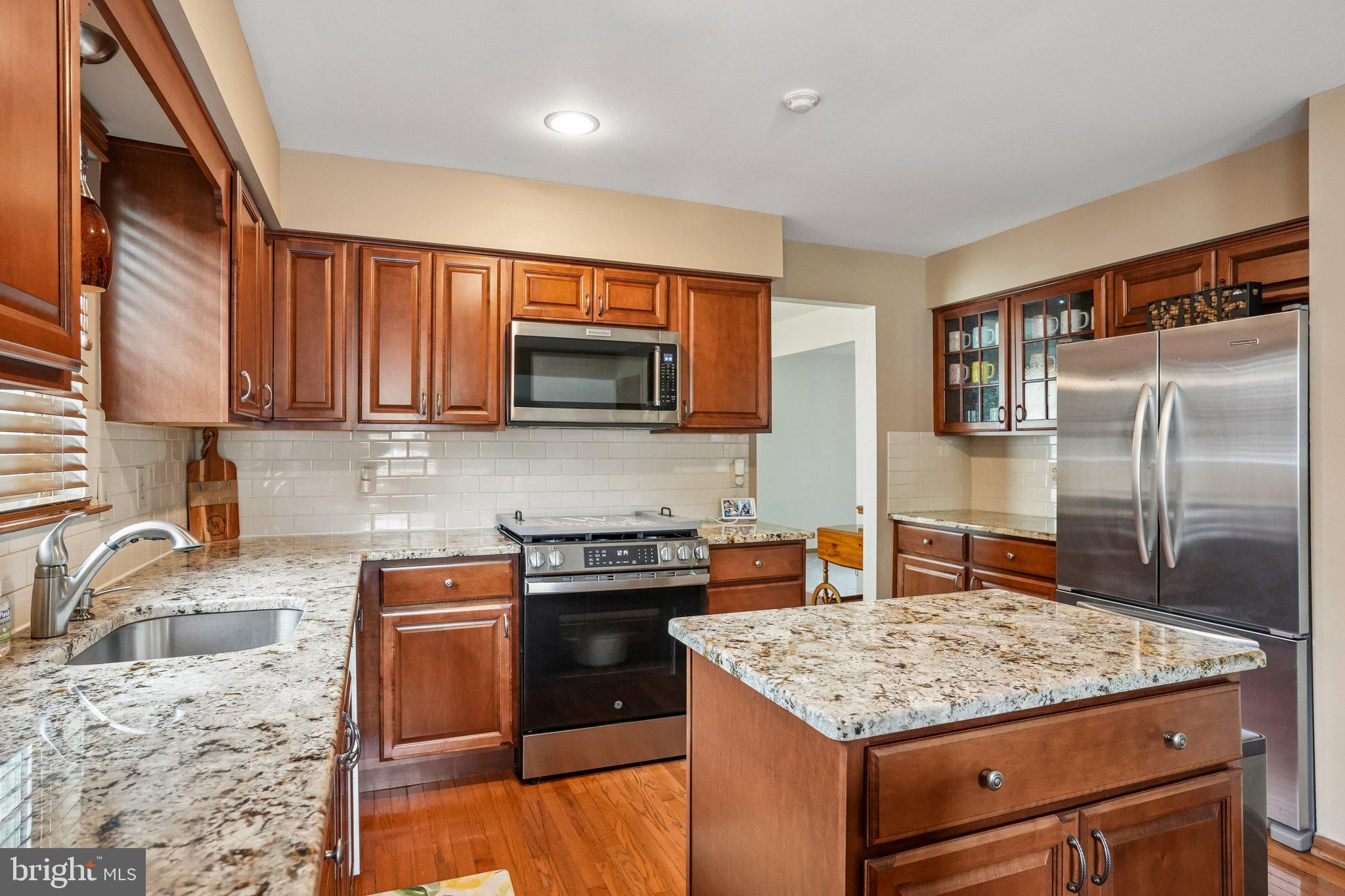 14 WHITE PINE DRIVE