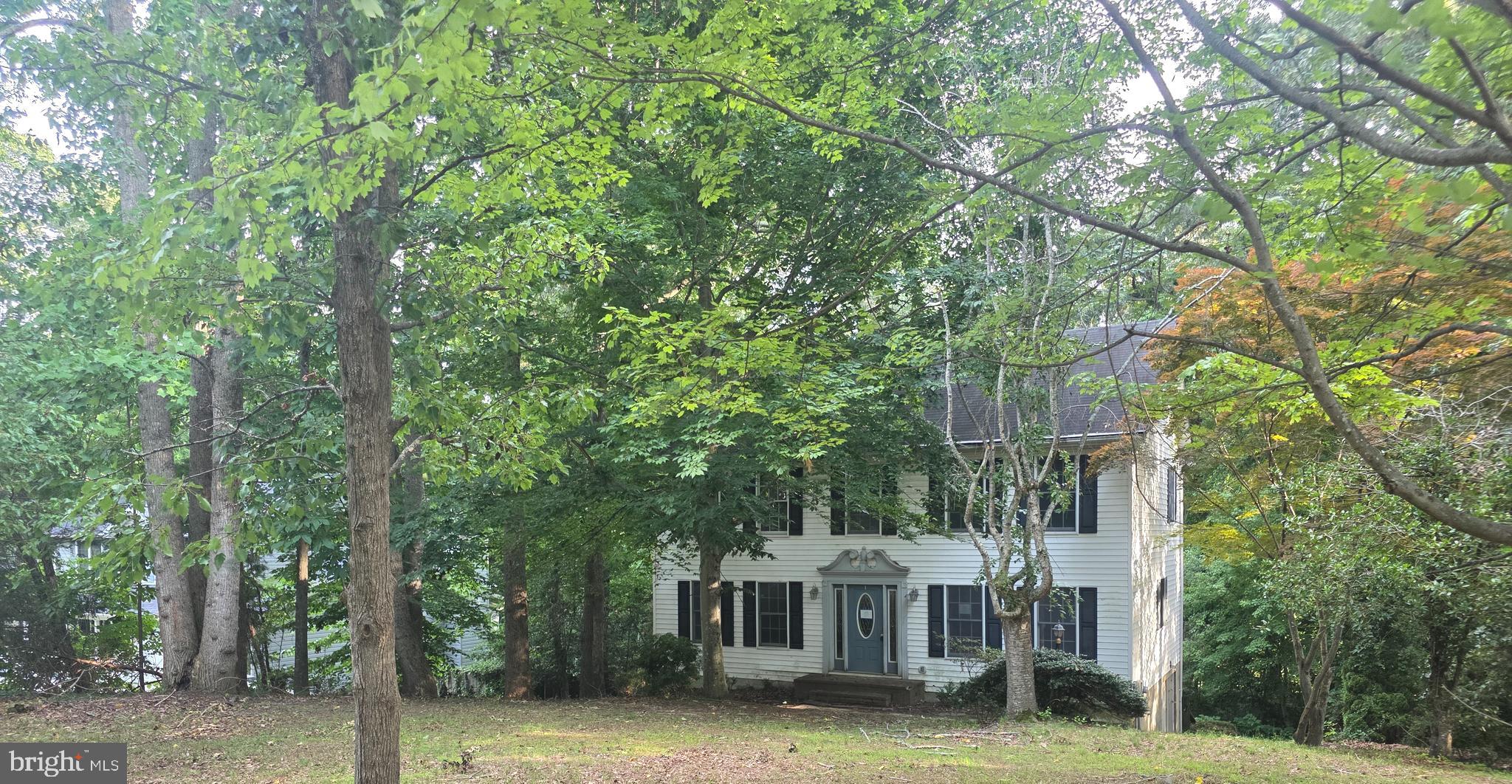 5825 MAGNOLIA CIRCLE