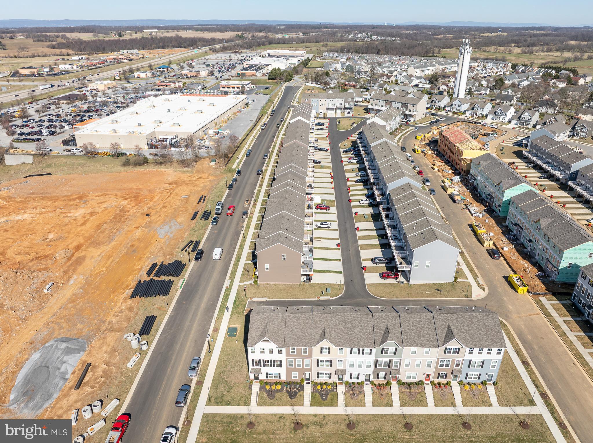 PRESIDENTS POINTE - Residential