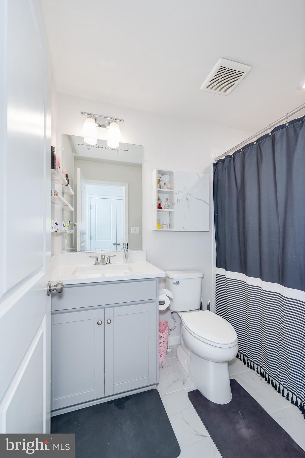 PRESIDENTS POINTE - Residential