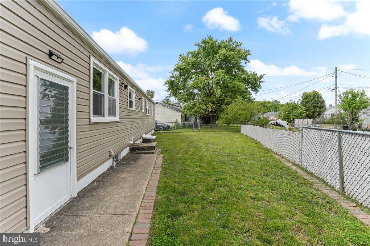 HOLLY HALL TERRACE - Residential