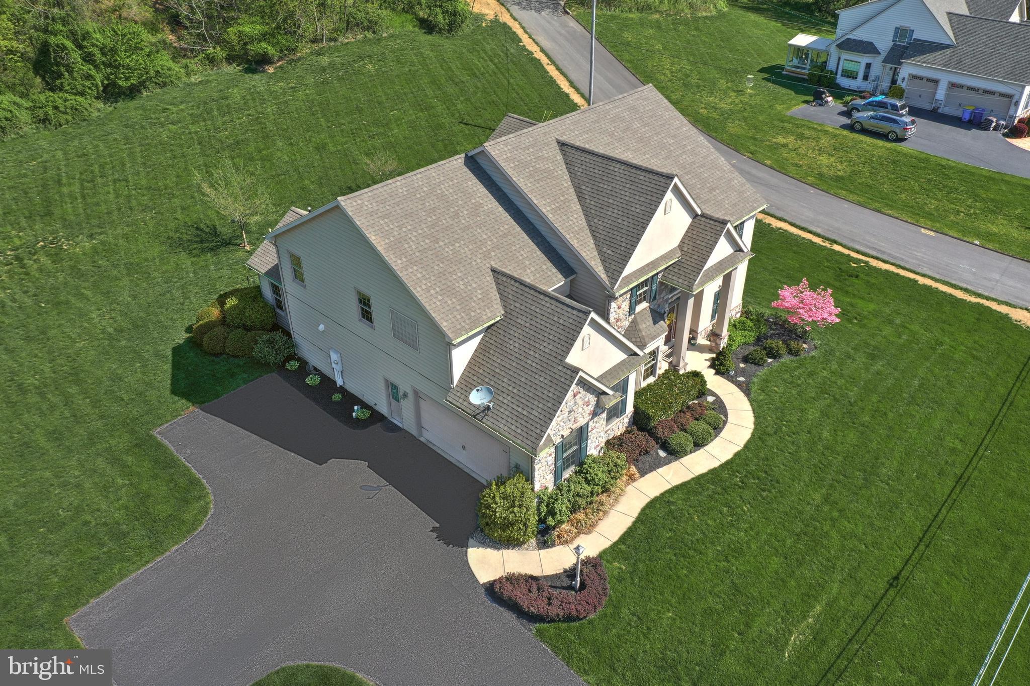 PLEASANTREES - Residential