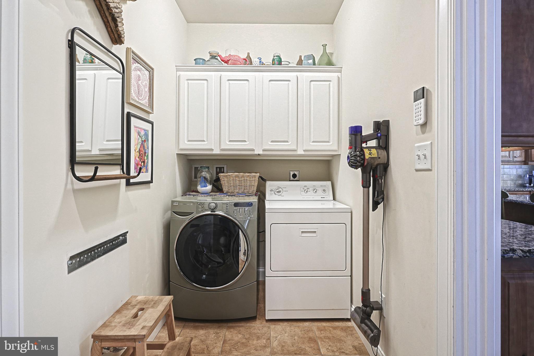 PLEASANTREES - Residential