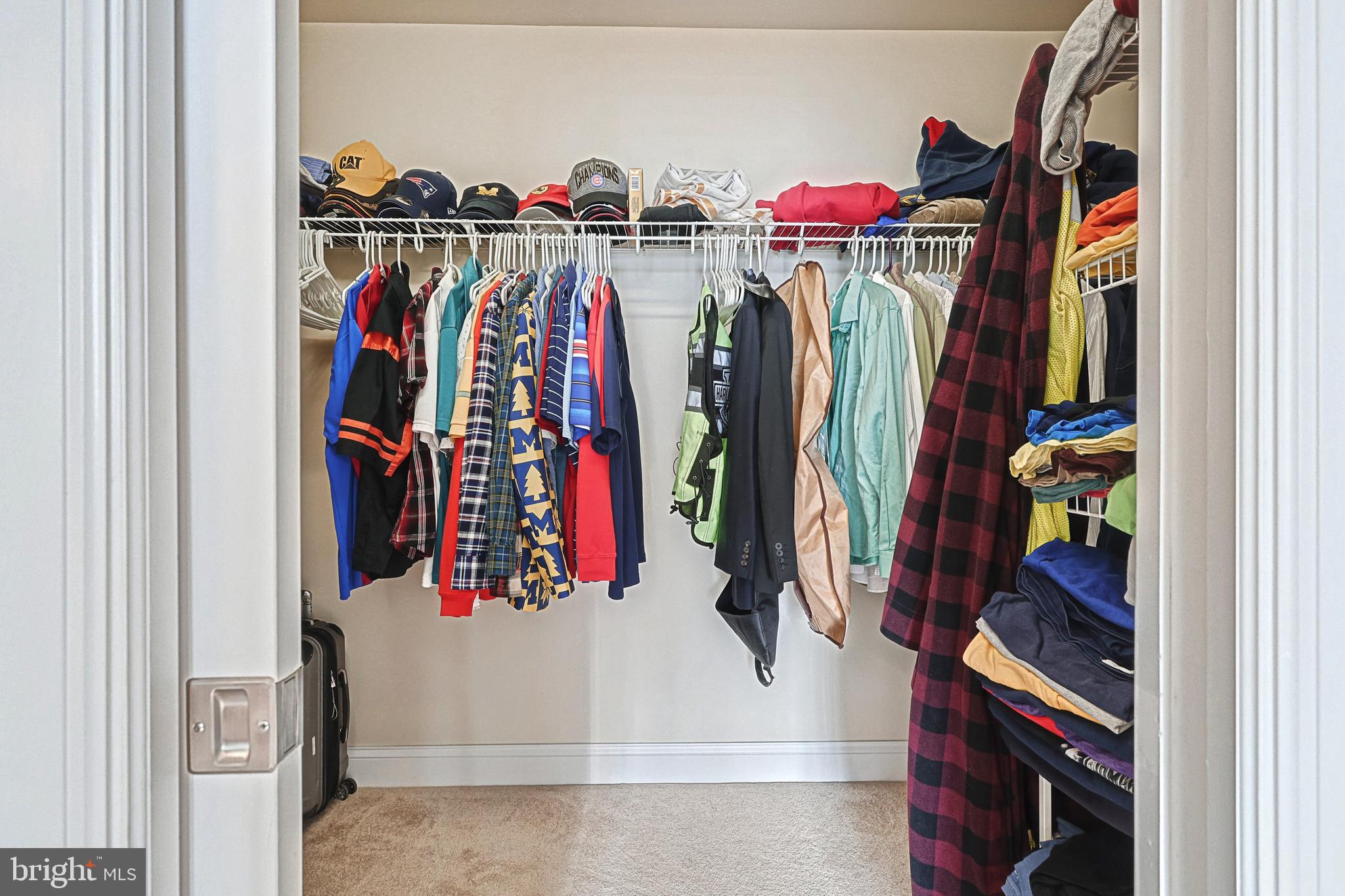 PLEASANTREES - Residential