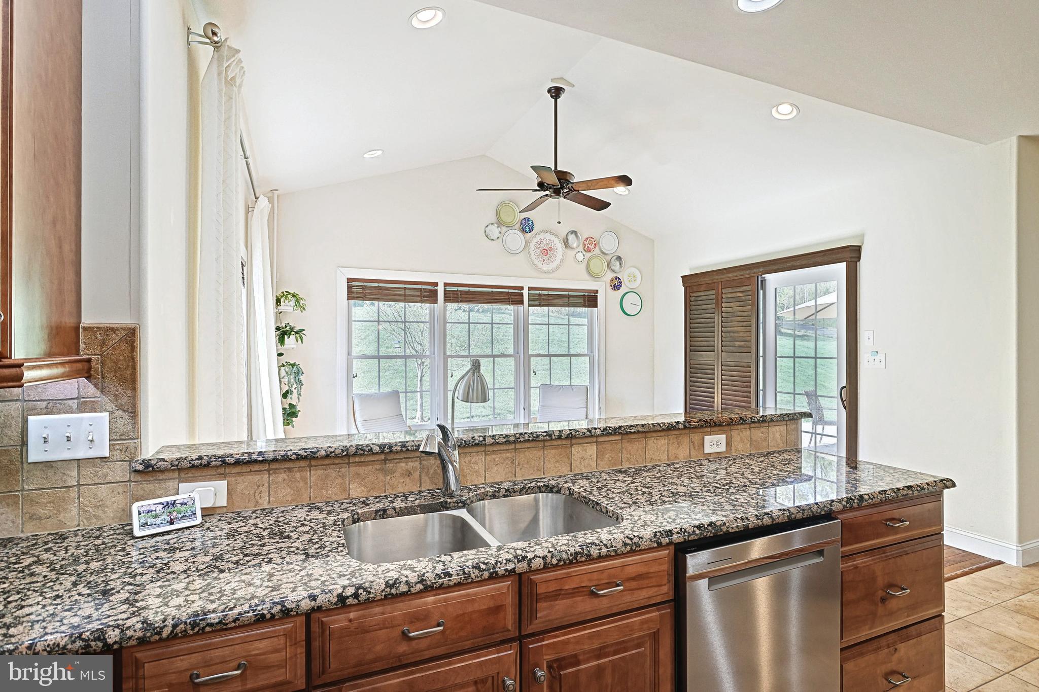 PLEASANTREES - Residential