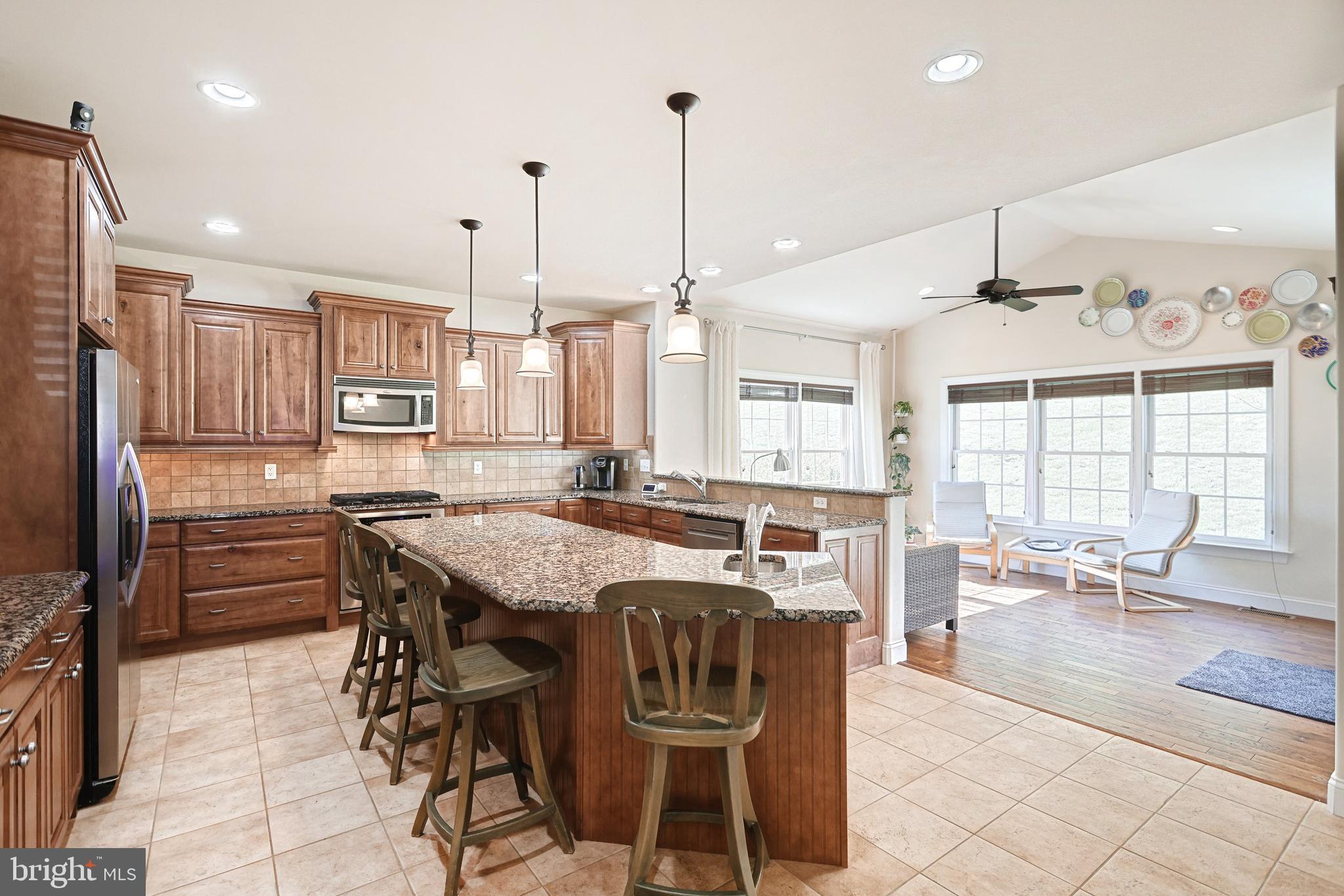 PLEASANTREES - Residential