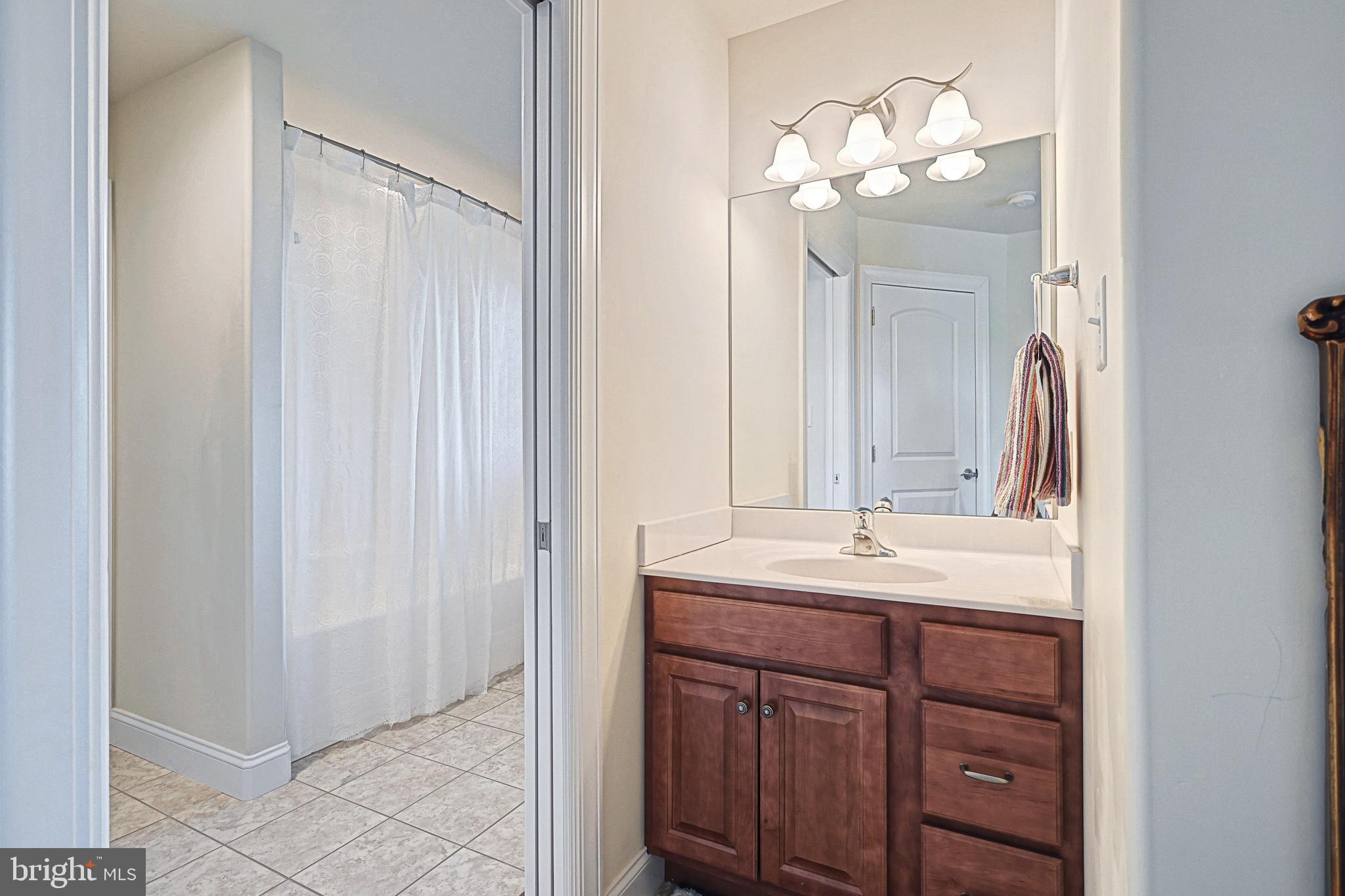 PLEASANTREES - Residential