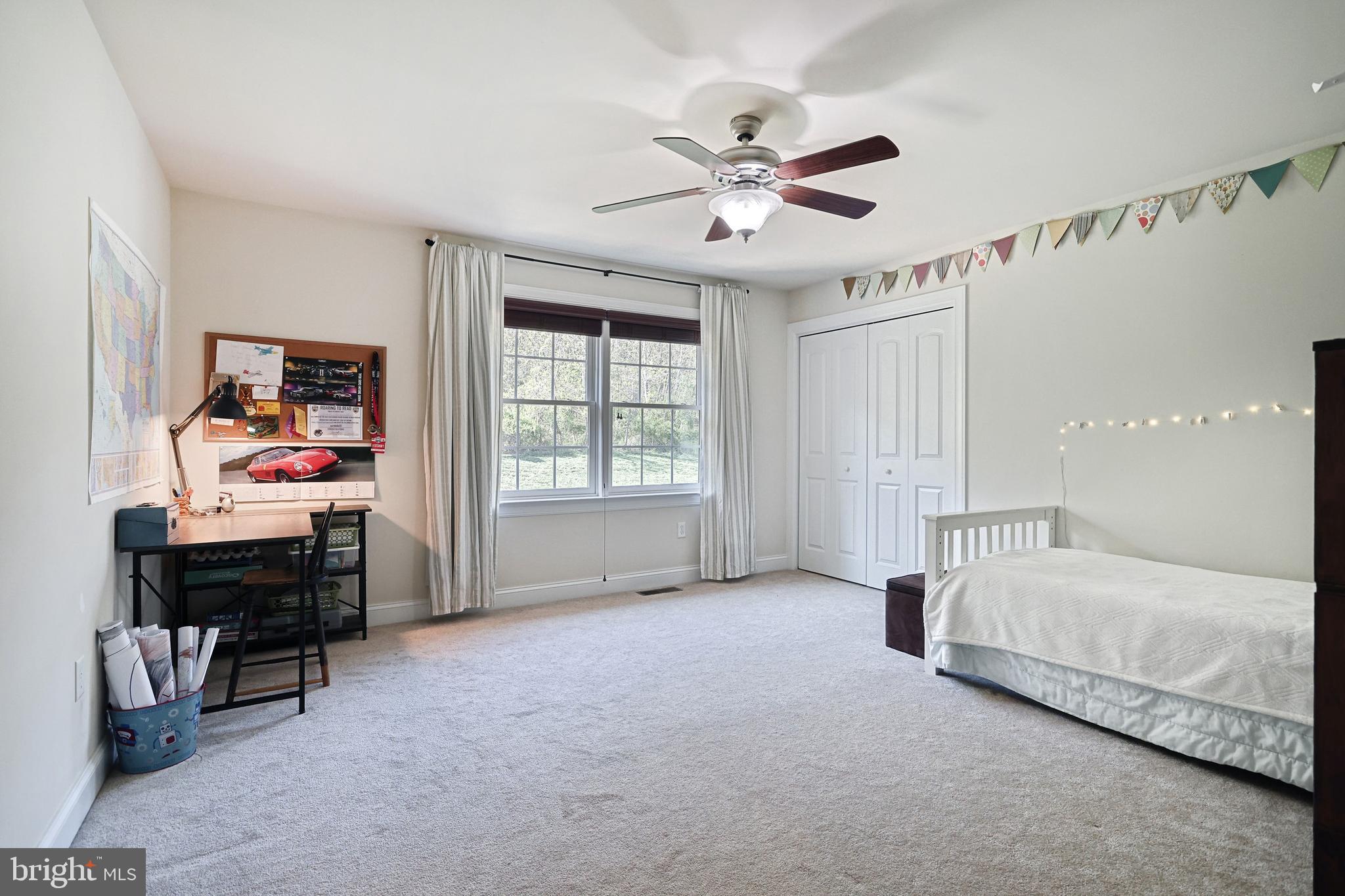 PLEASANTREES - Residential