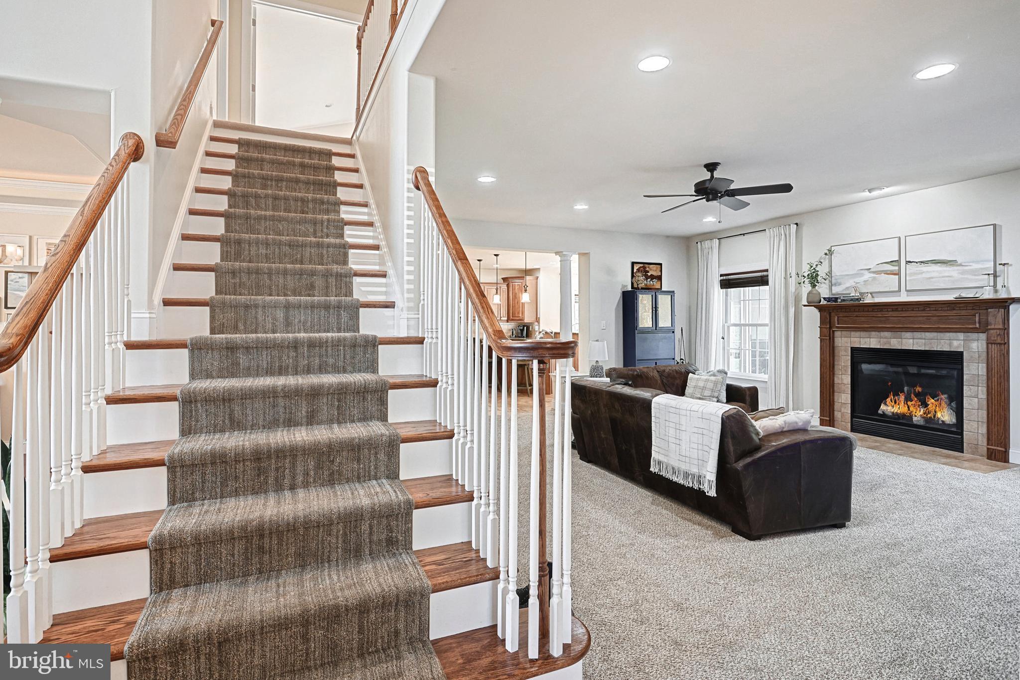 PLEASANTREES - Residential