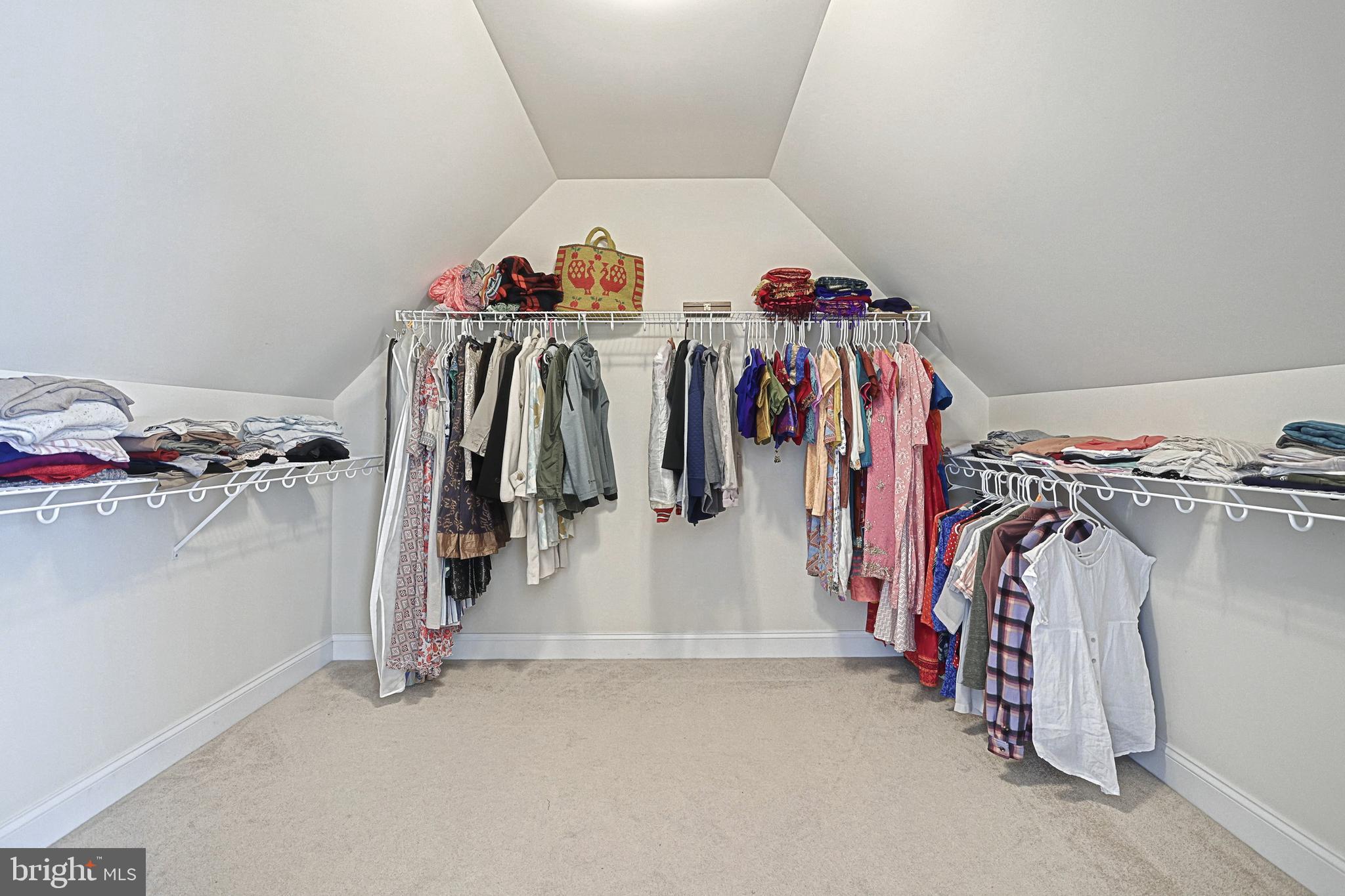 PLEASANTREES - Residential