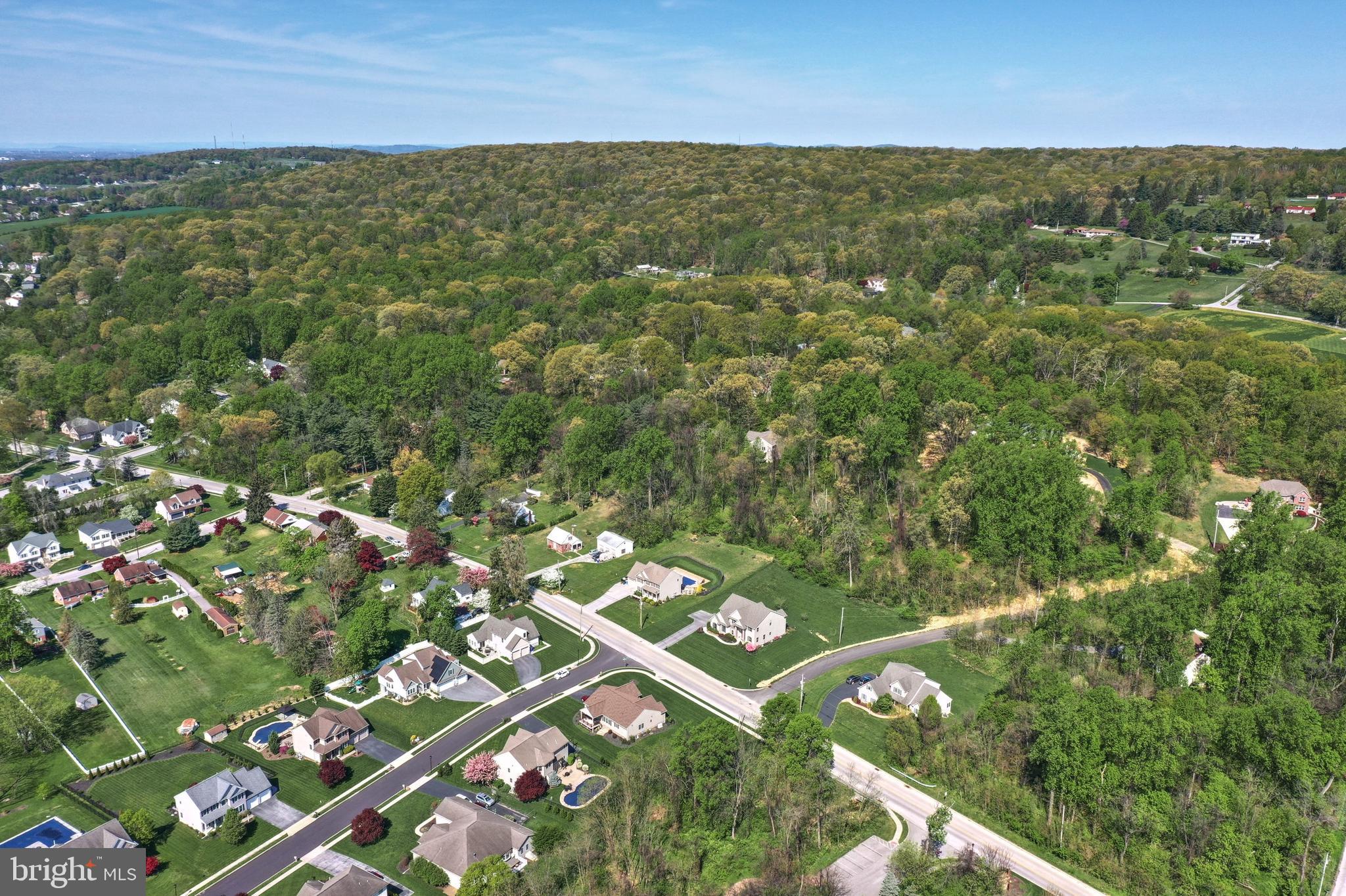 PLEASANTREES - Residential