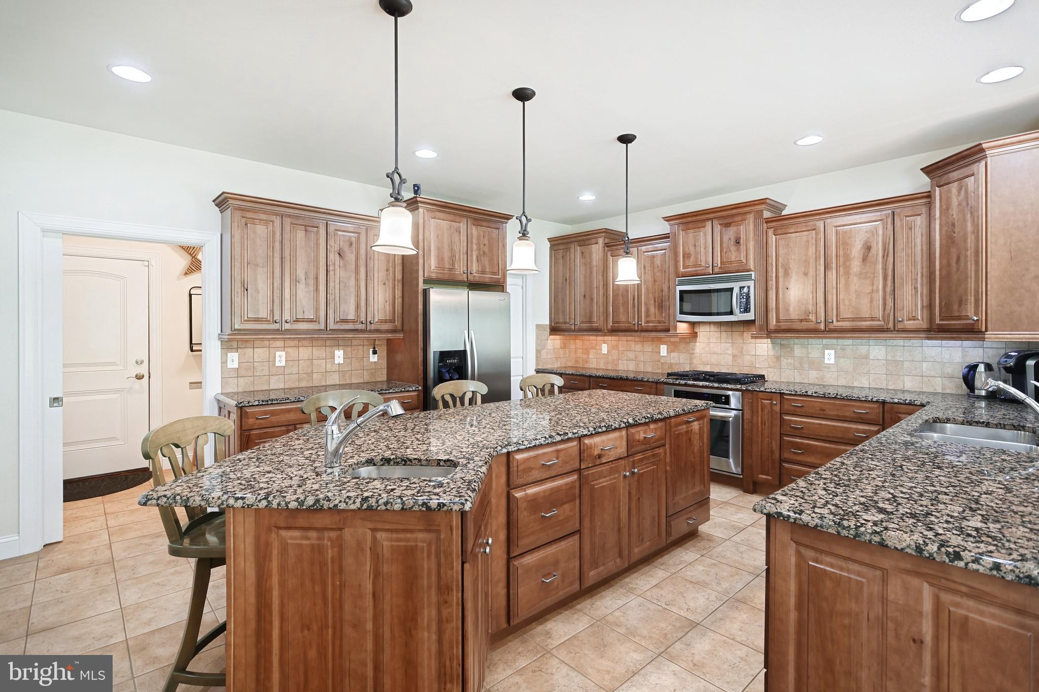 PLEASANTREES - Residential