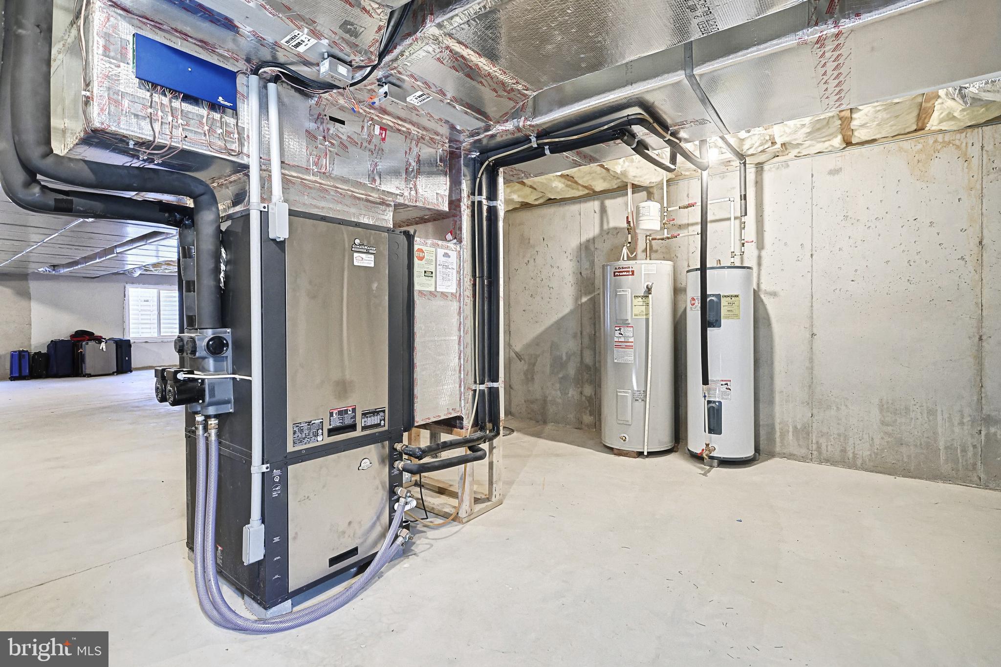 PLEASANTREES - Residential