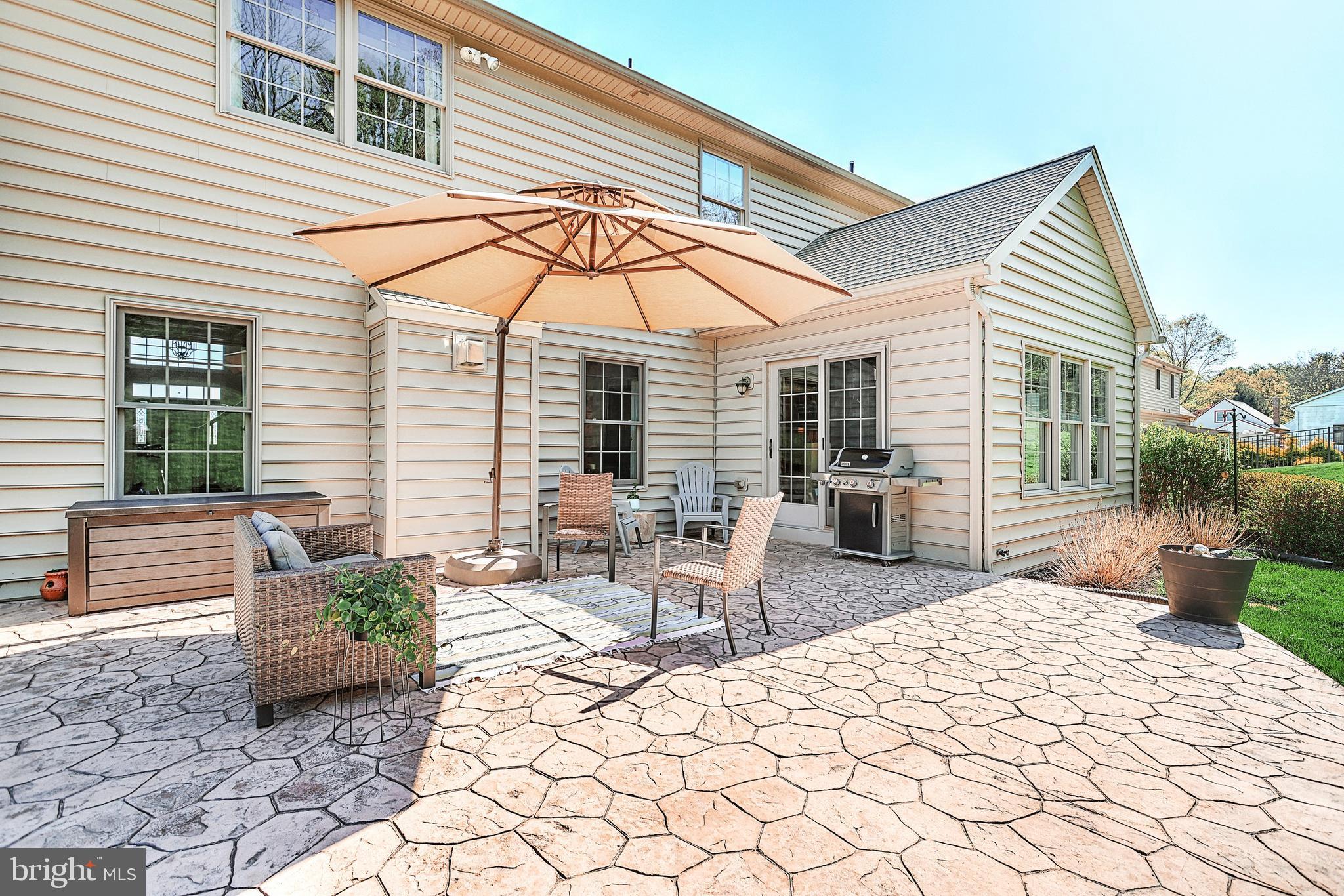 PLEASANTREES - Residential