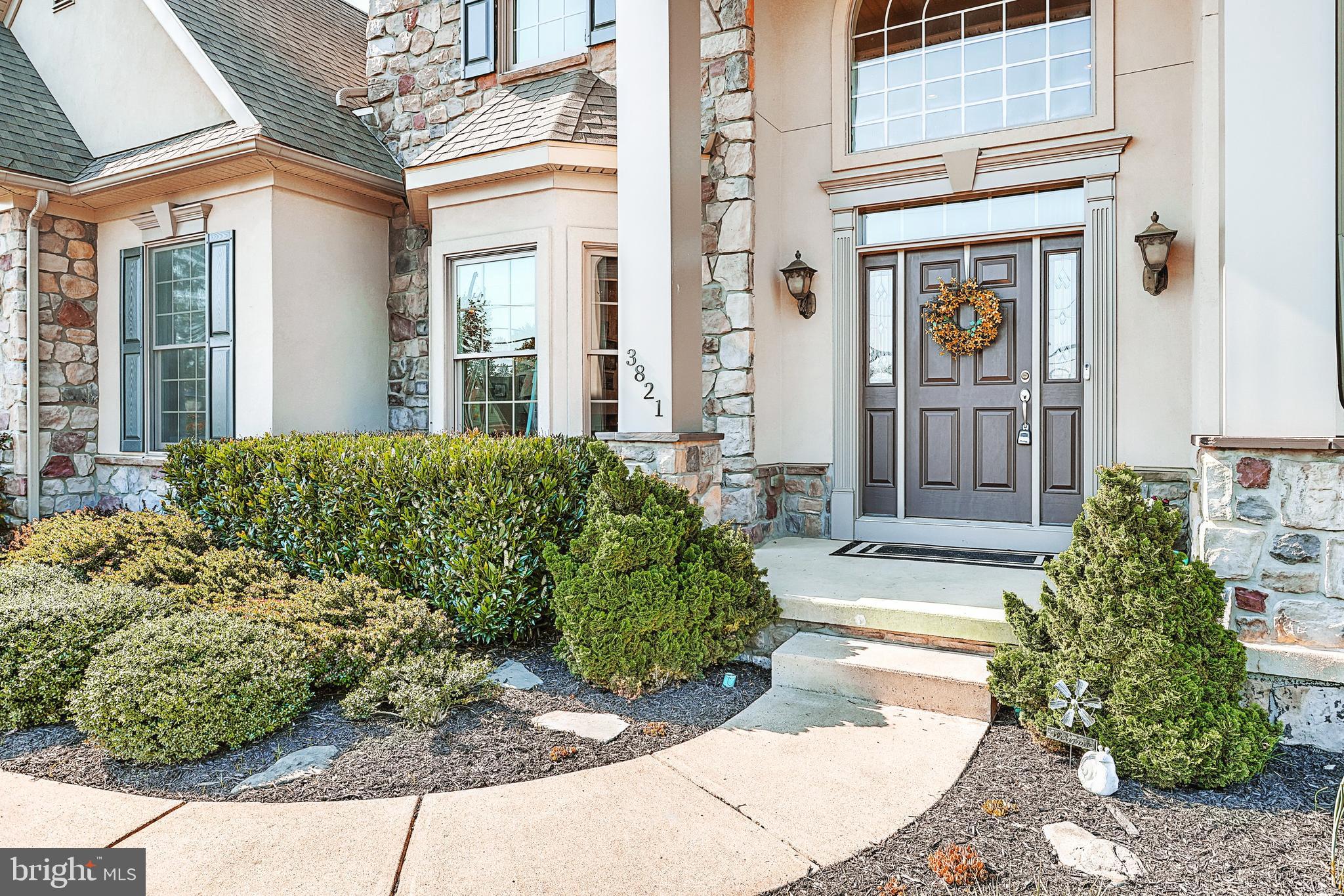 PLEASANTREES - Residential