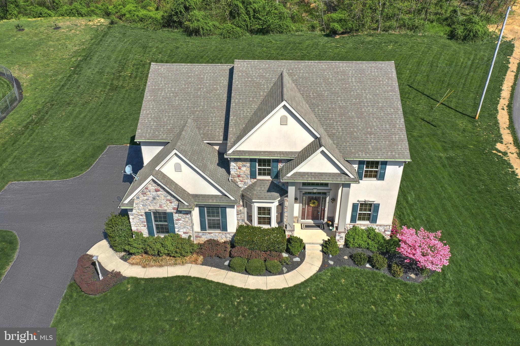 PLEASANTREES - Residential