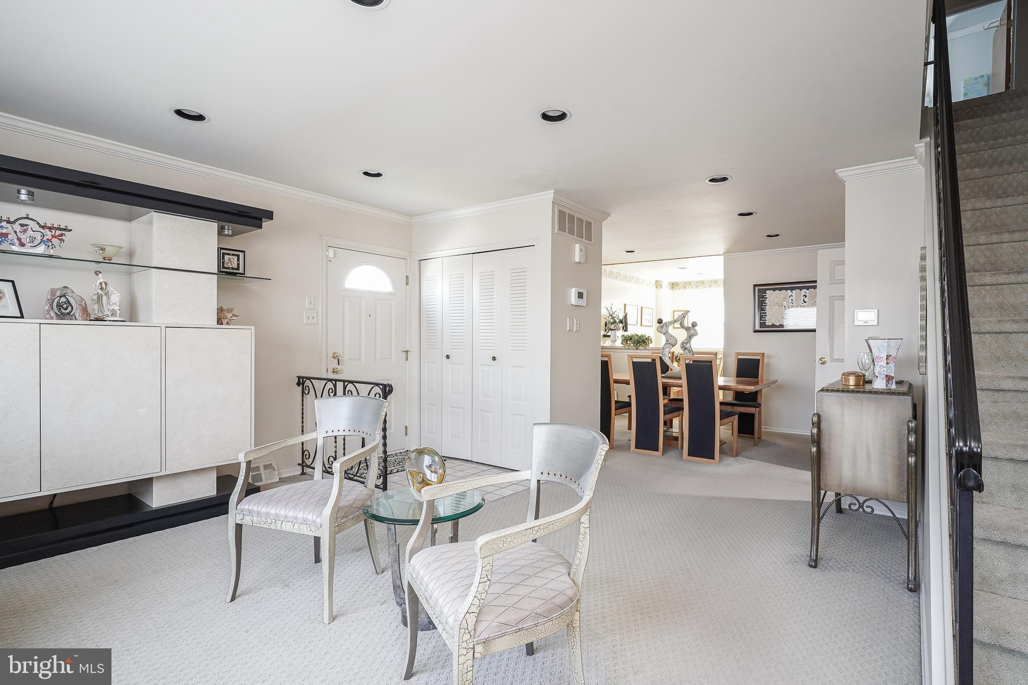 BUSTLETON - Residential