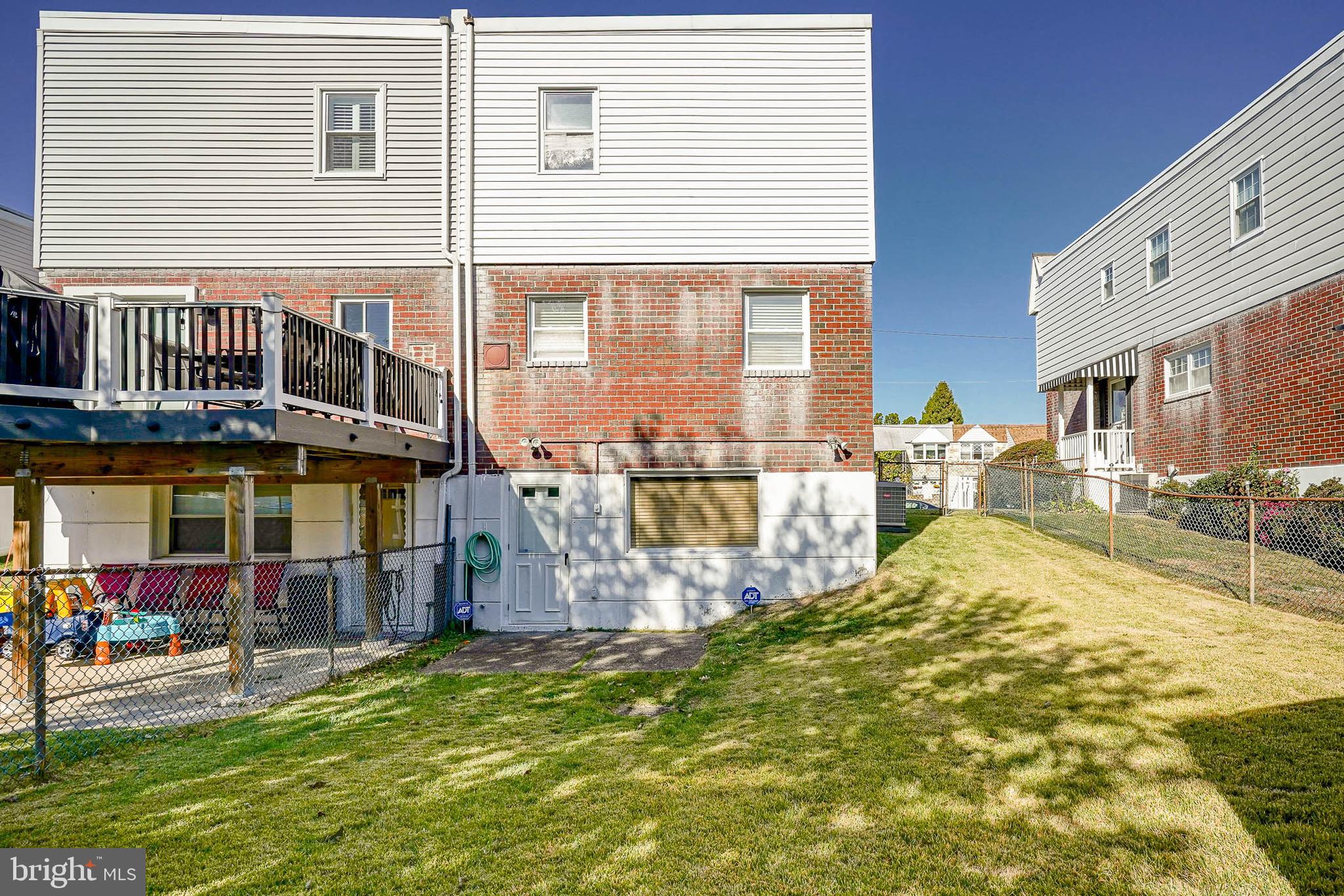 BUSTLETON - Residential