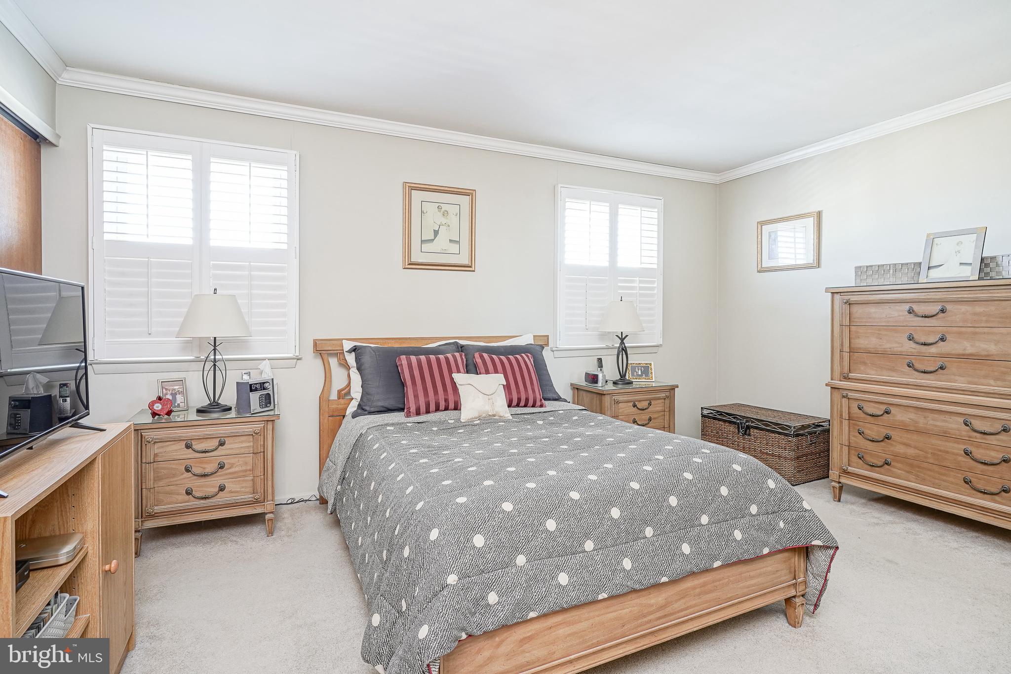 BUSTLETON - Residential