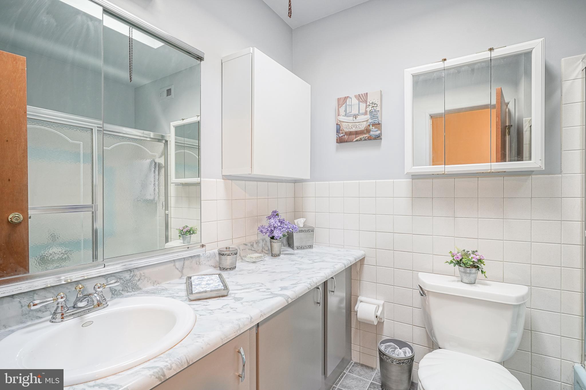 BUSTLETON - Residential