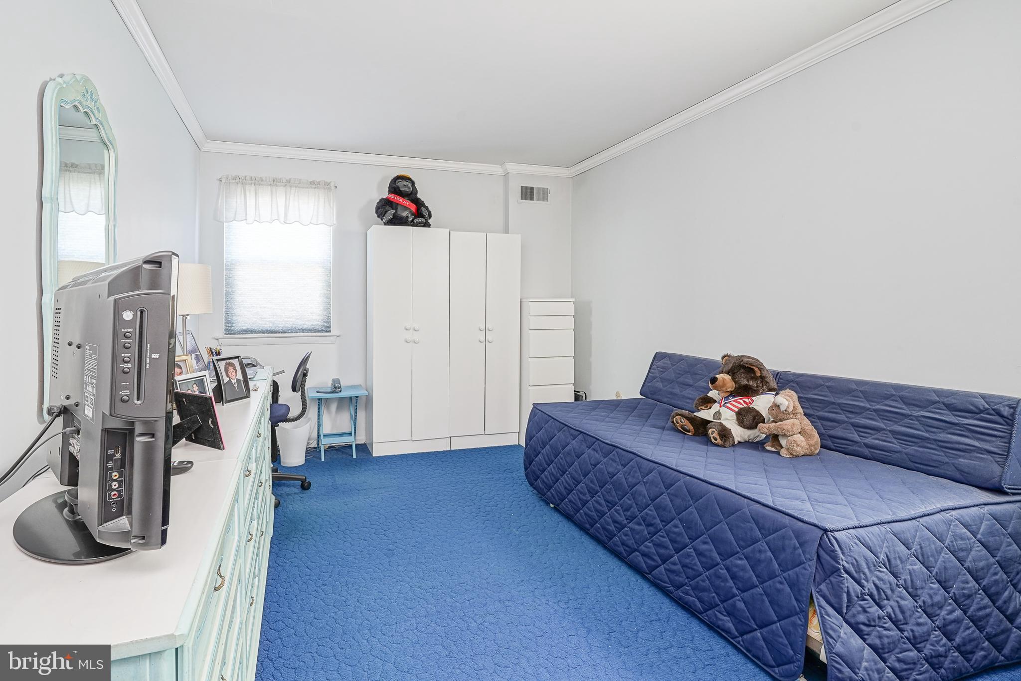 BUSTLETON - Residential