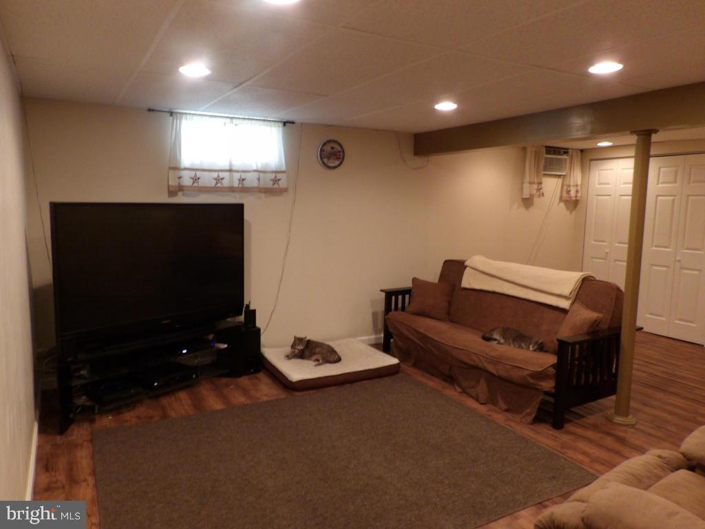 COLUMBIA BOROUGH - Residential