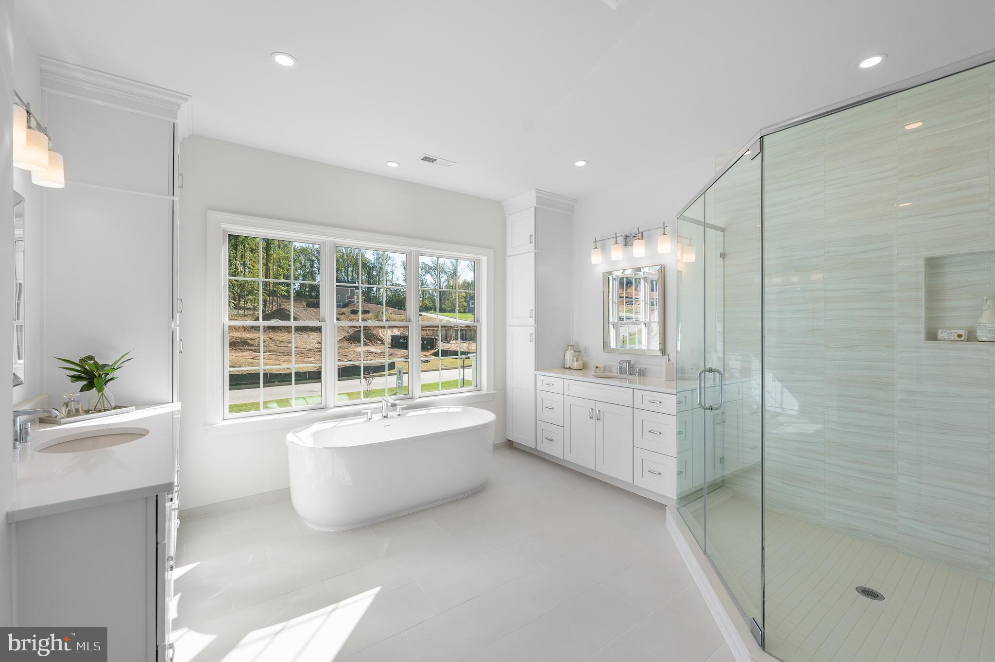 VILLAGE OF FOUR SEASONS - Residential