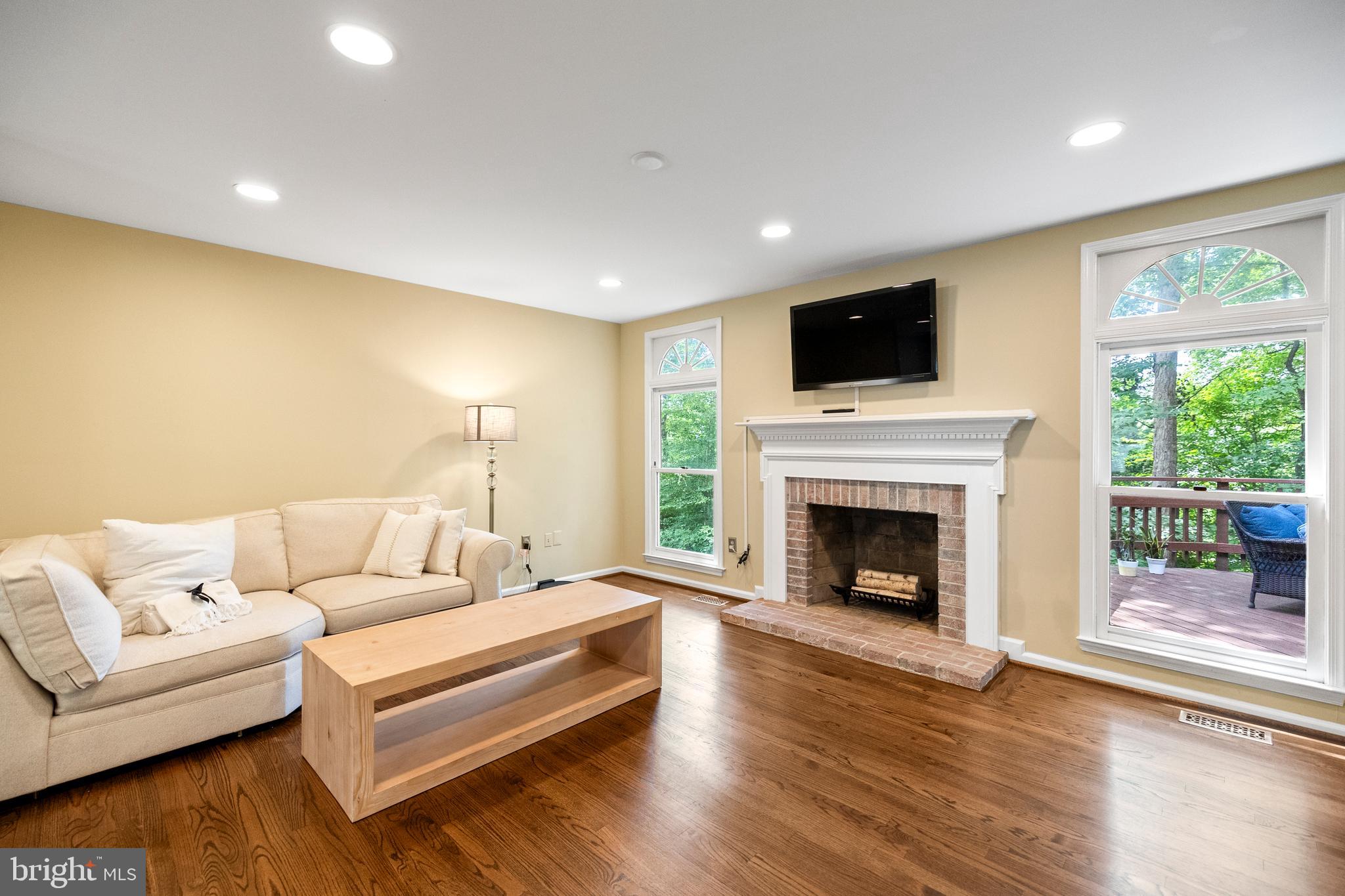MIDDLE VALLEY - Residential