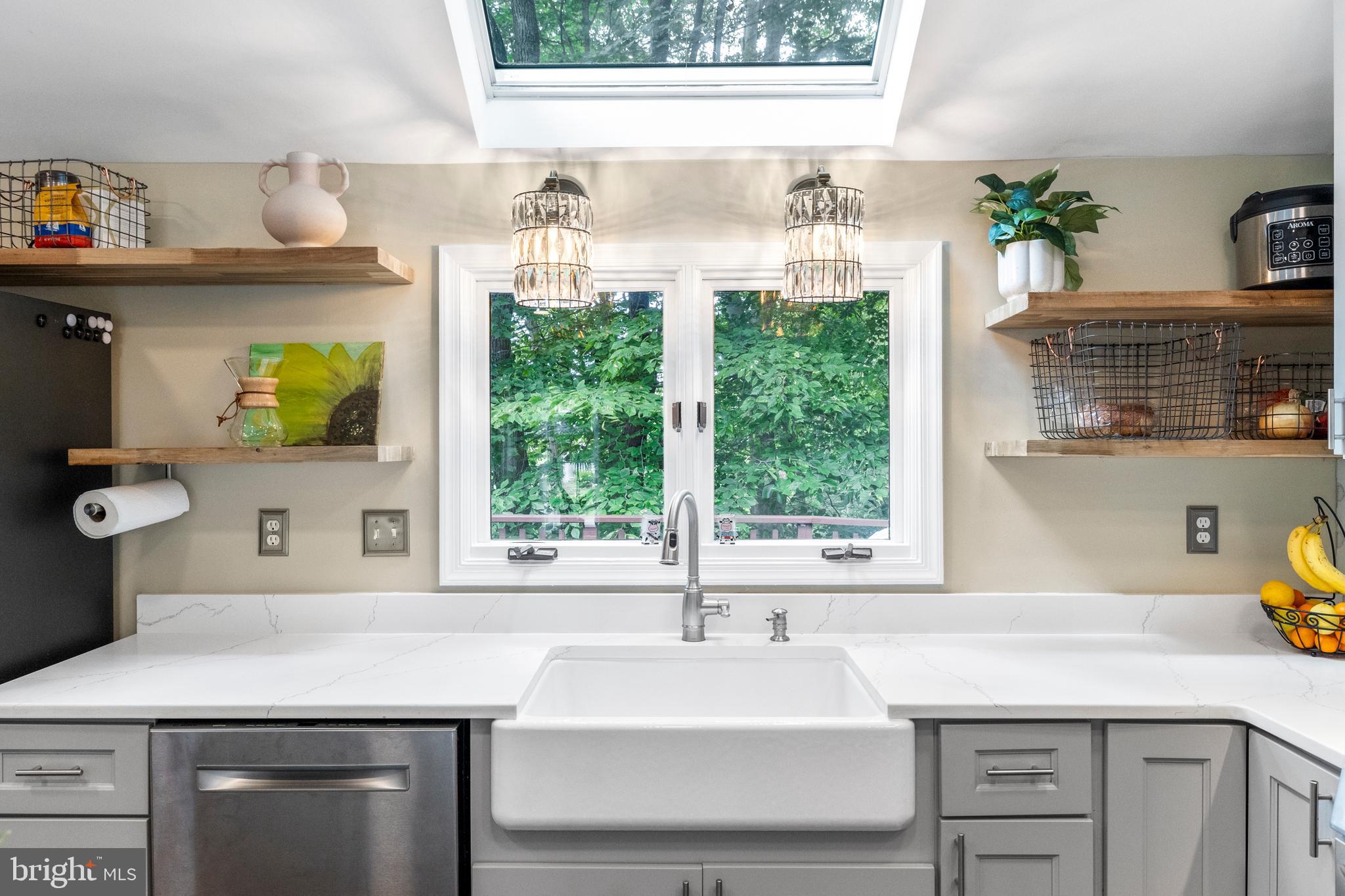 MIDDLE VALLEY - Residential