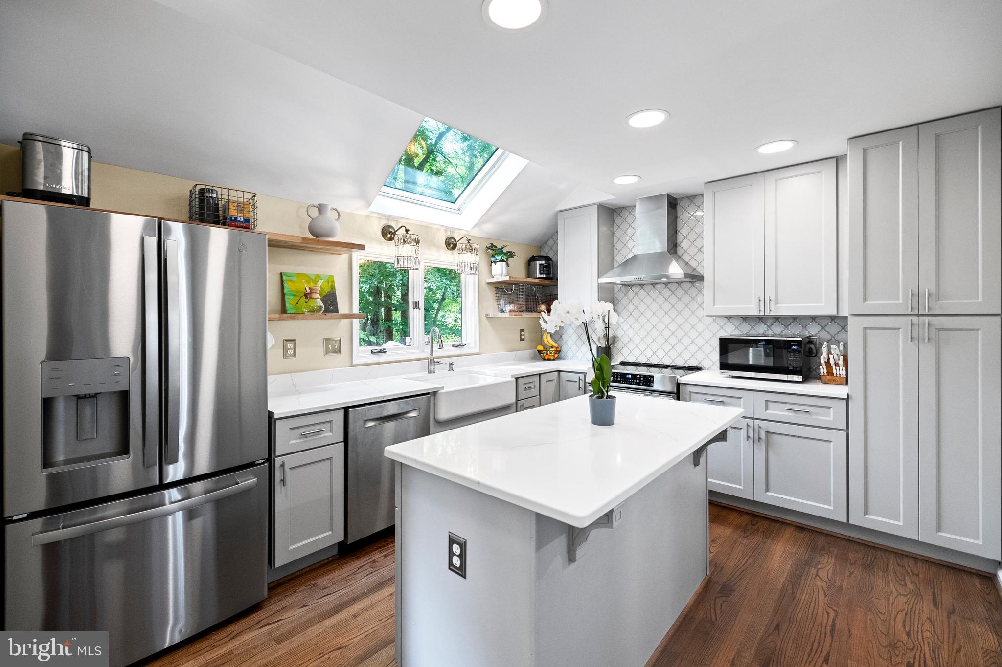 MIDDLE VALLEY - Residential