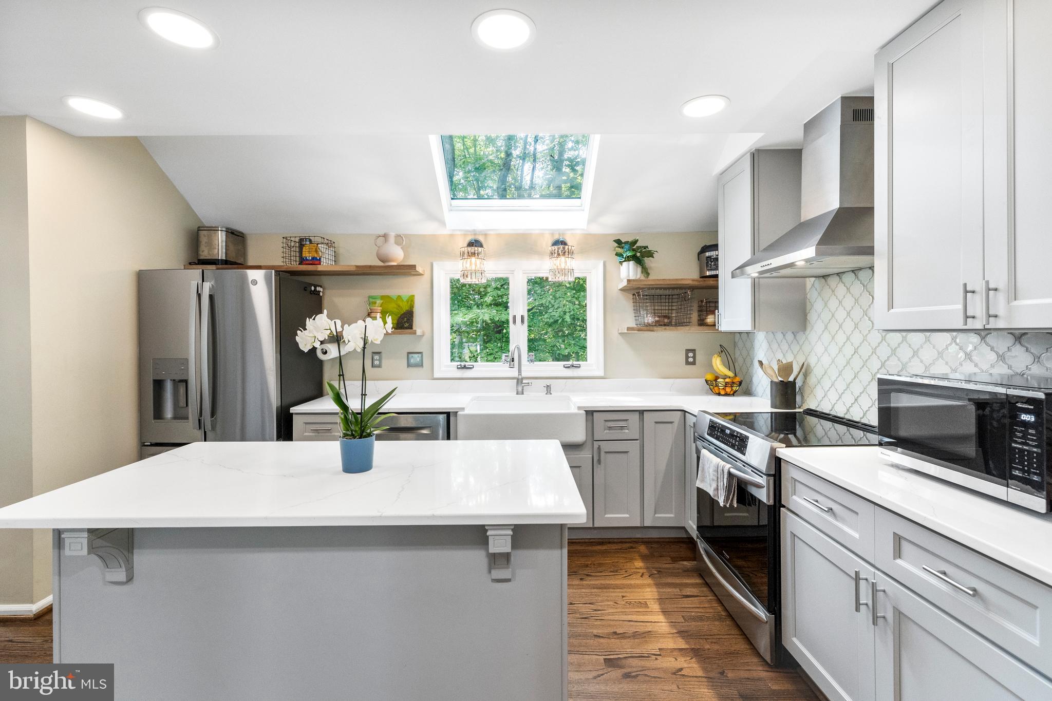 MIDDLE VALLEY - Residential