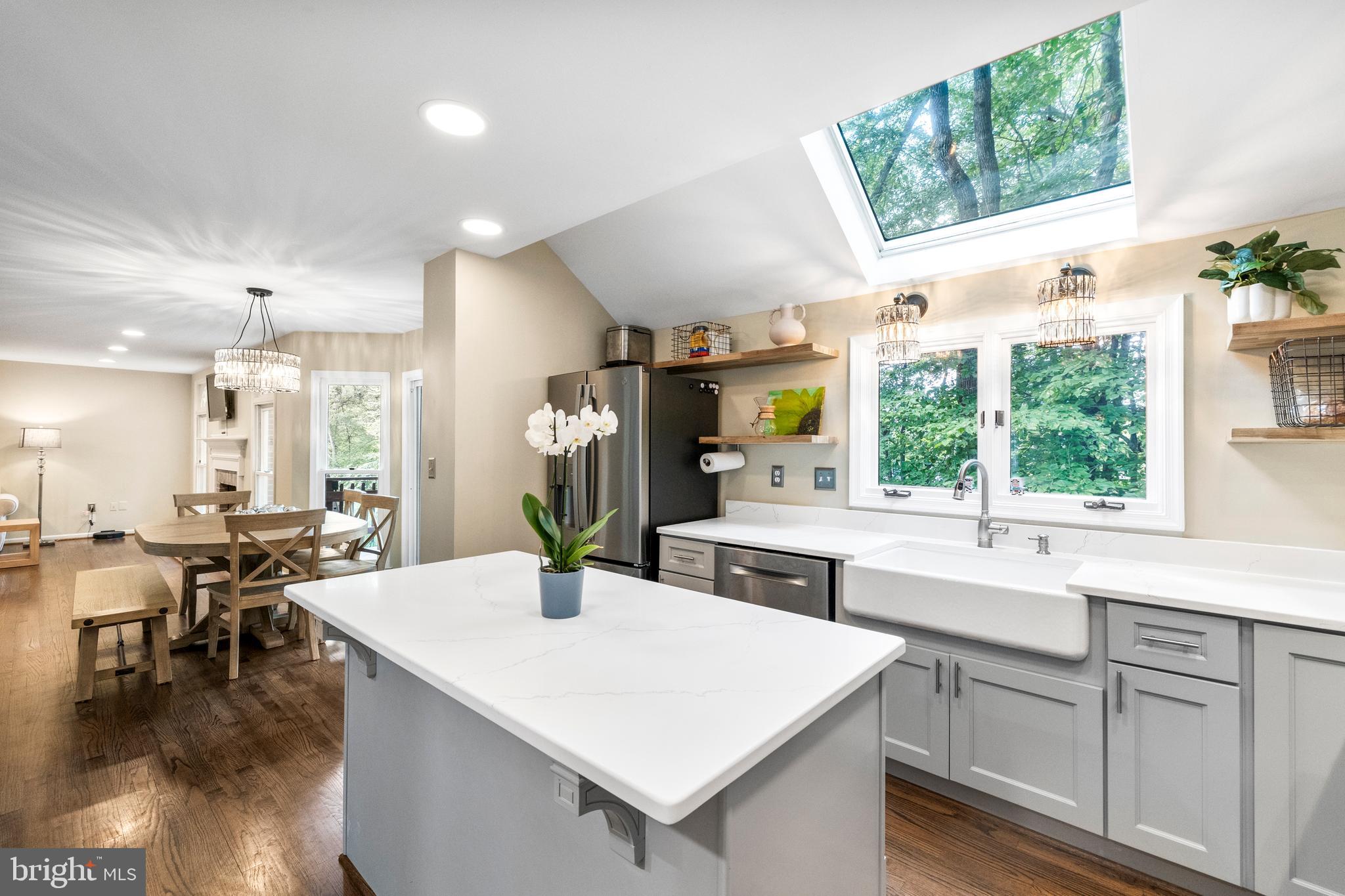 MIDDLE VALLEY - Residential