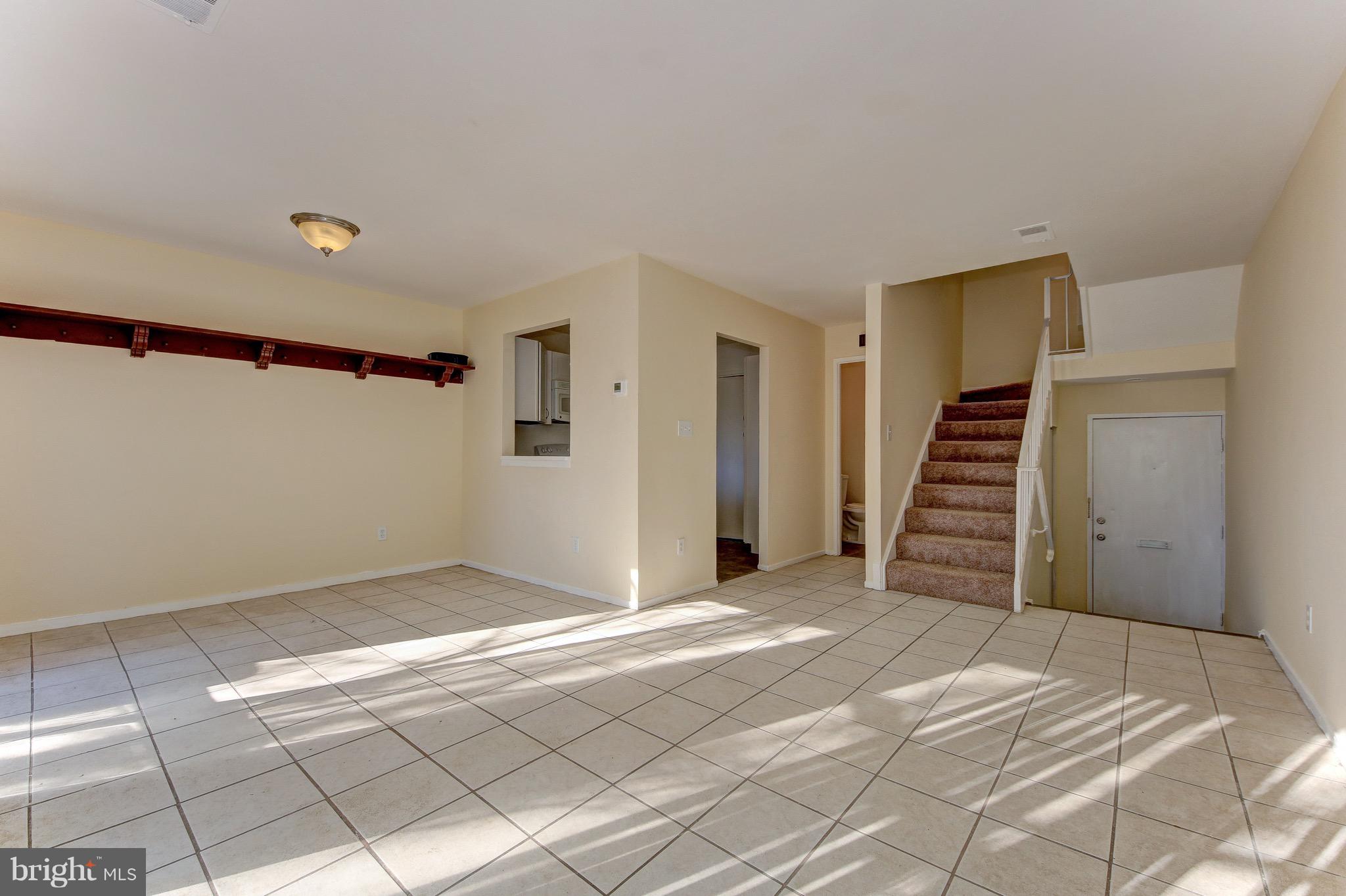 CLUBSIDE - Residential