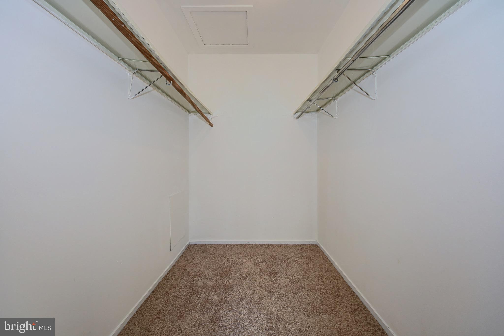 CLUBSIDE - Residential