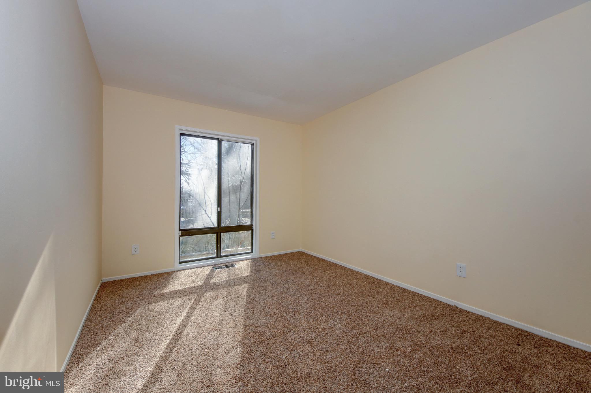 CLUBSIDE - Residential