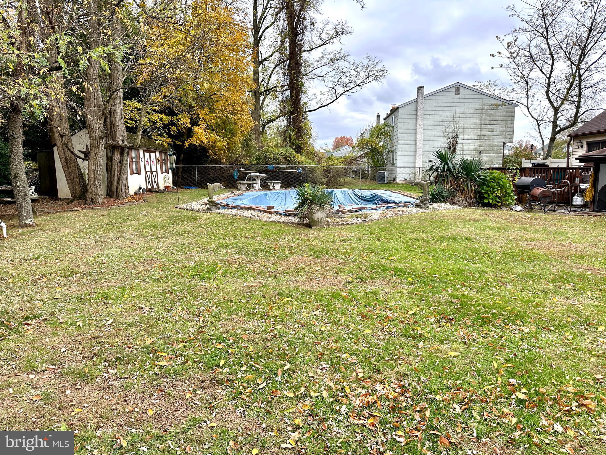 BRIAR HILL FARMS - Residential