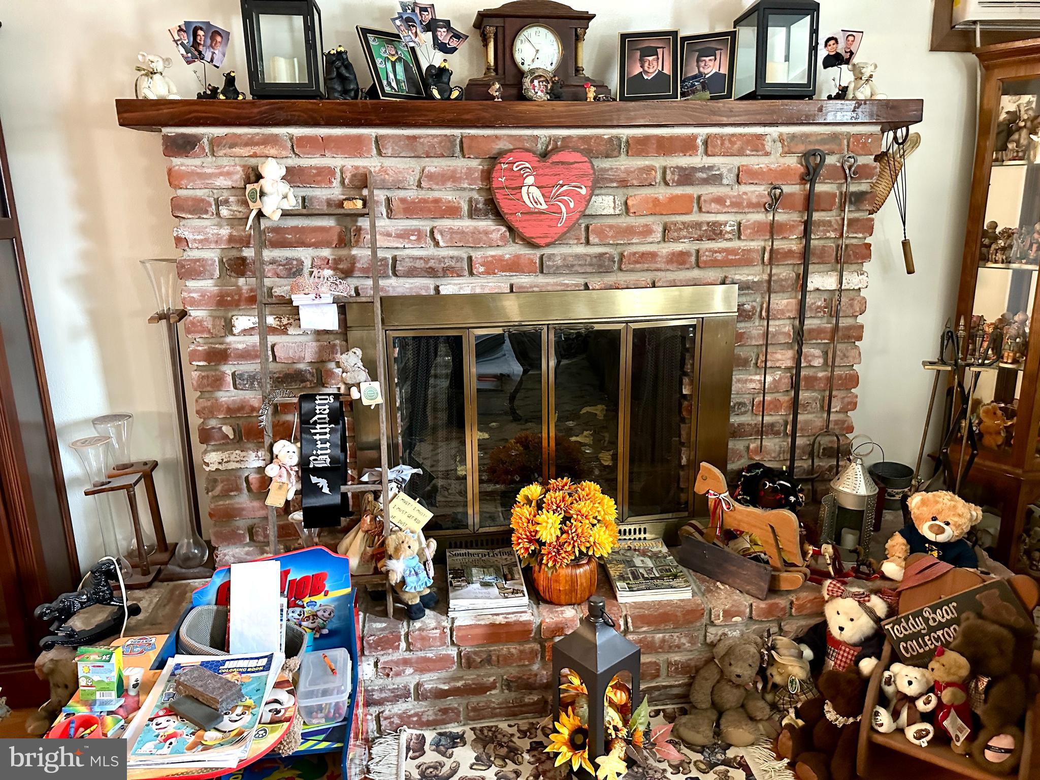 BRIAR HILL FARMS - Residential