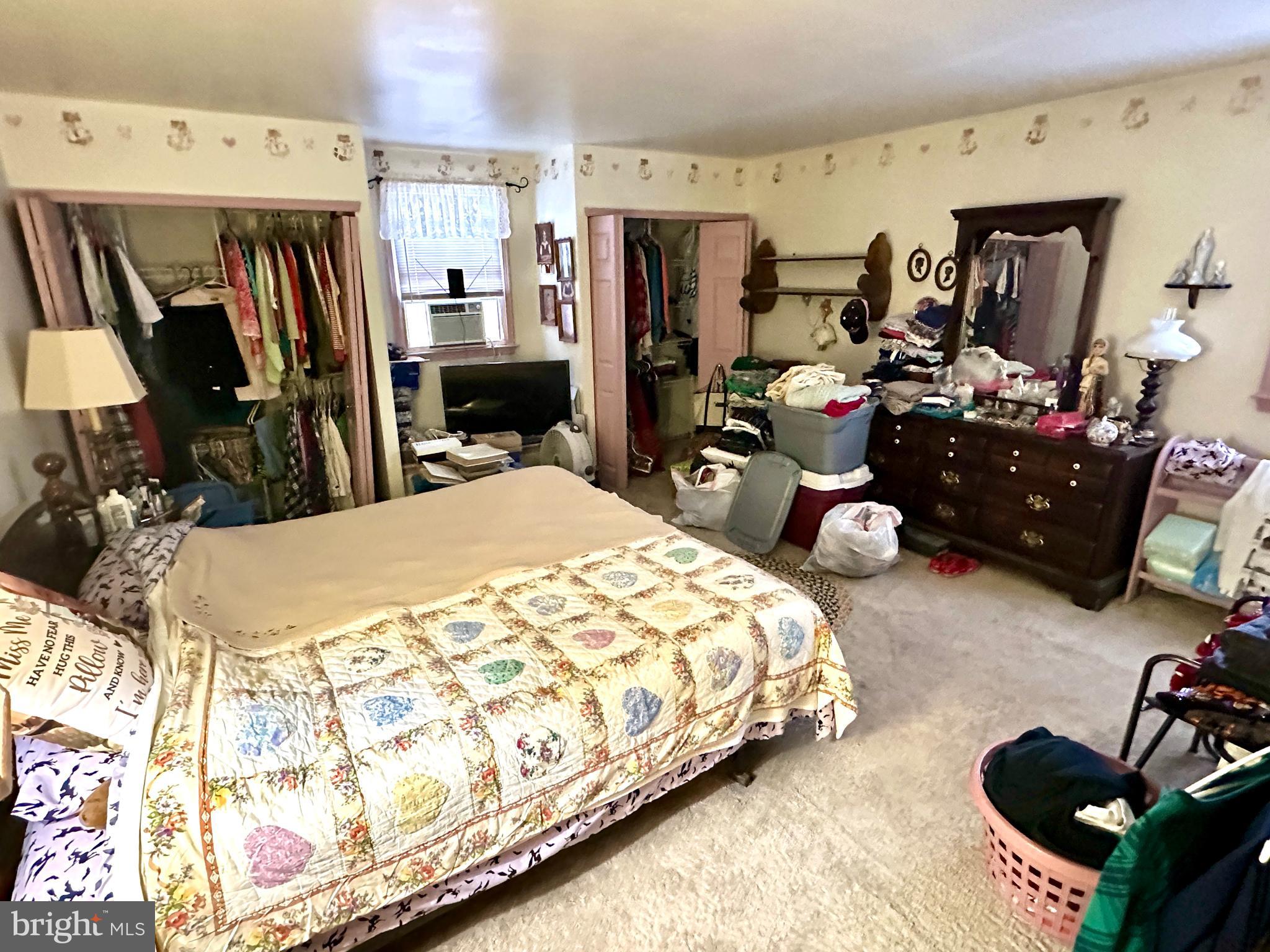 BRIAR HILL FARMS - Residential