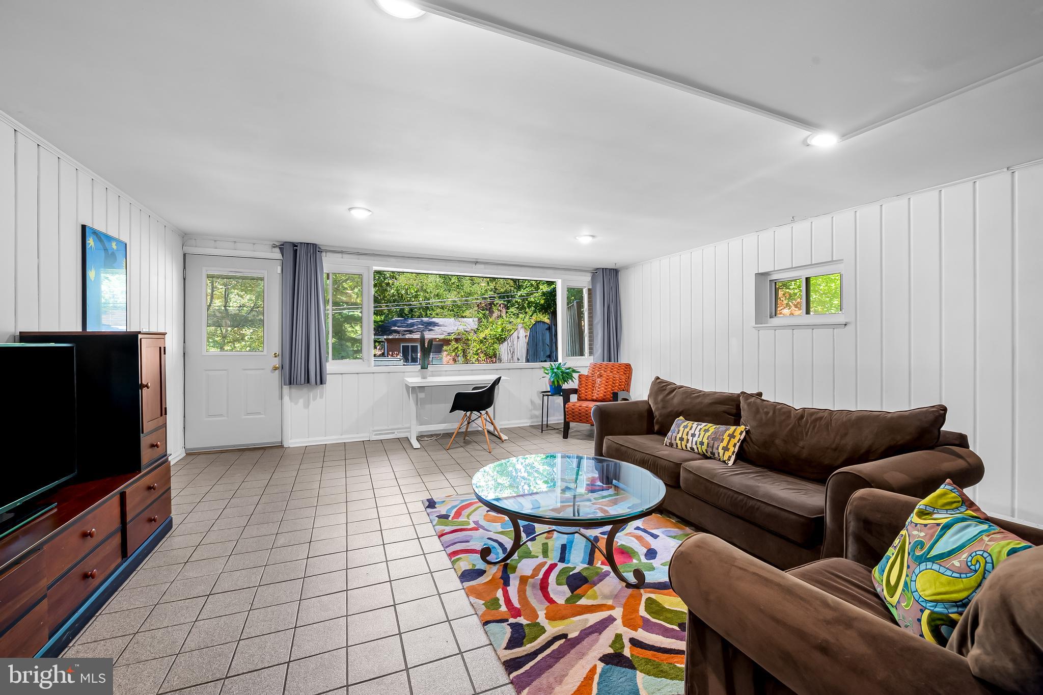 MOUNT WASHINGTON - Residential