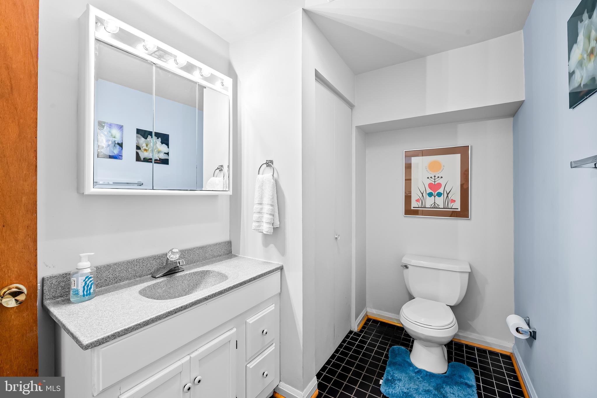 MOUNT WASHINGTON - Residential