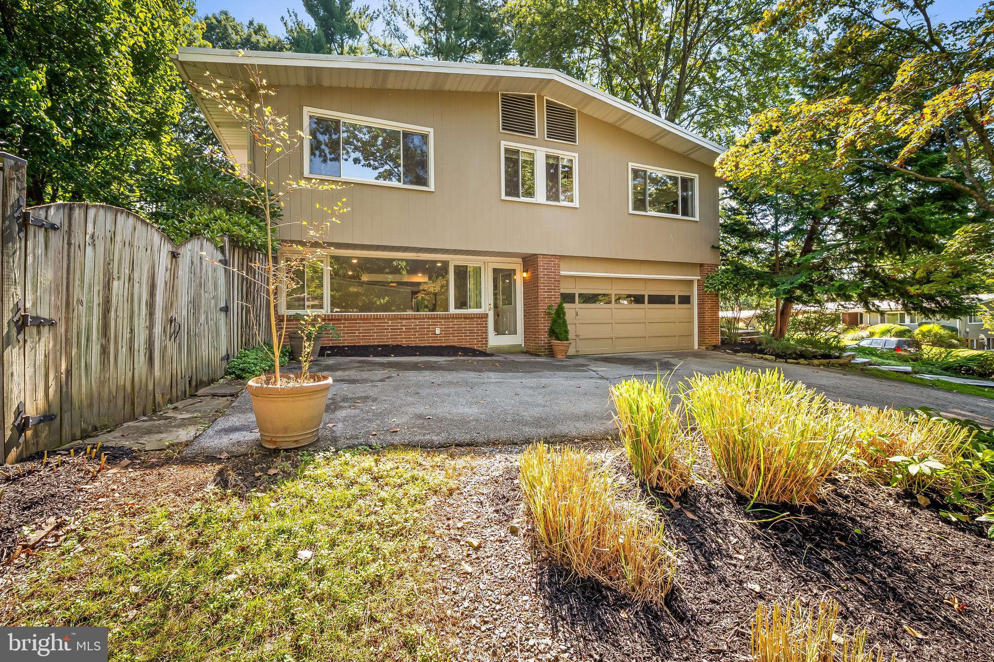 MOUNT WASHINGTON - Residential