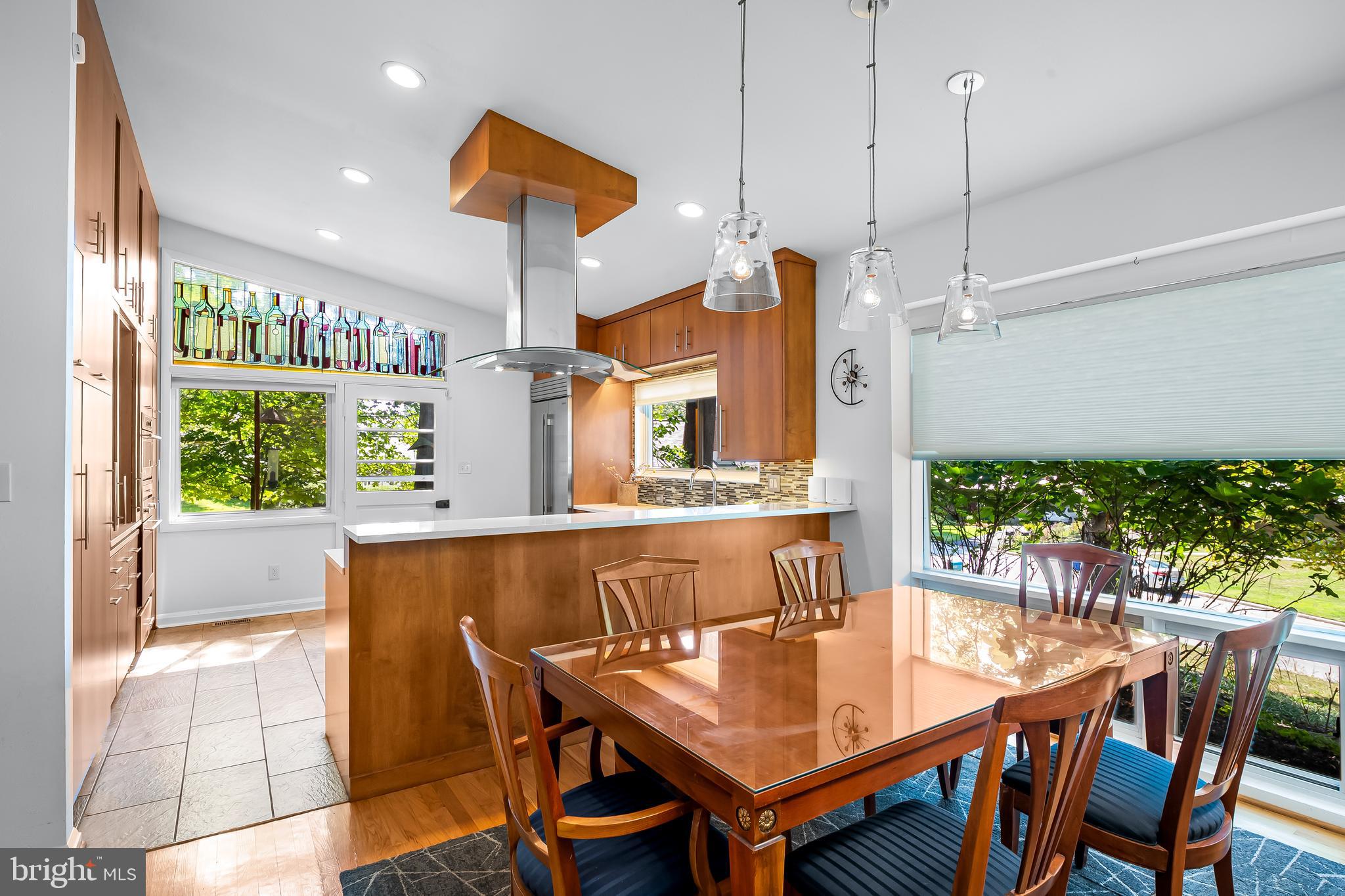 MOUNT WASHINGTON - Residential