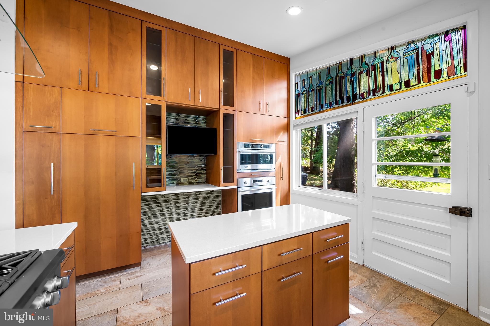 MOUNT WASHINGTON - Residential