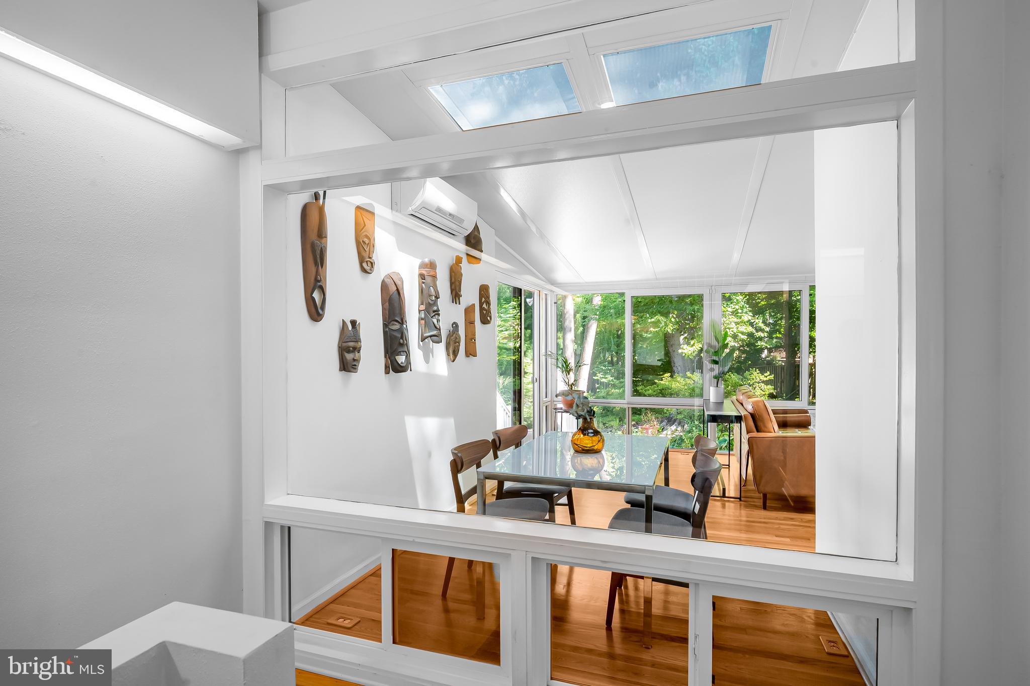 MOUNT WASHINGTON - Residential