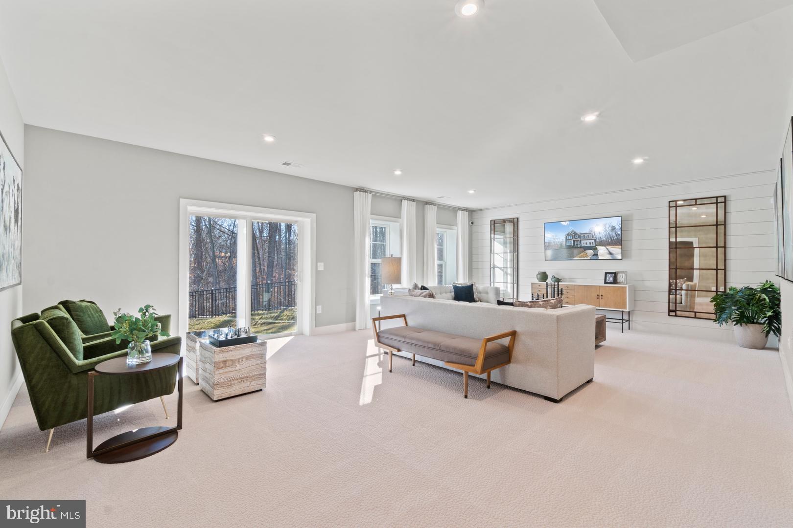 SUNSTONE PRESERVE - Residential